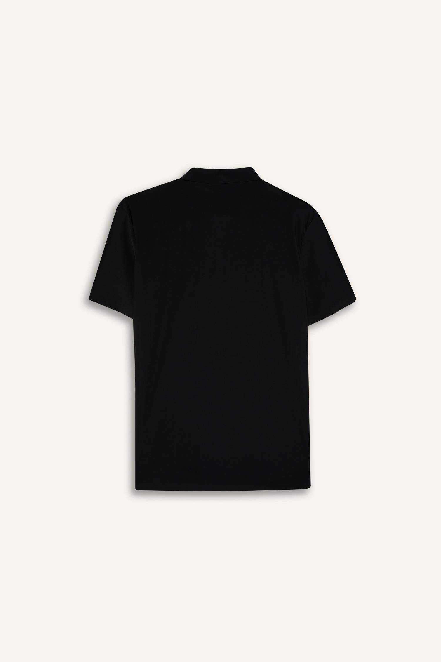 Esnek Kumaş Standart Fit Polo Yaka Sporcu Kısa Kollu Siyah Tişört