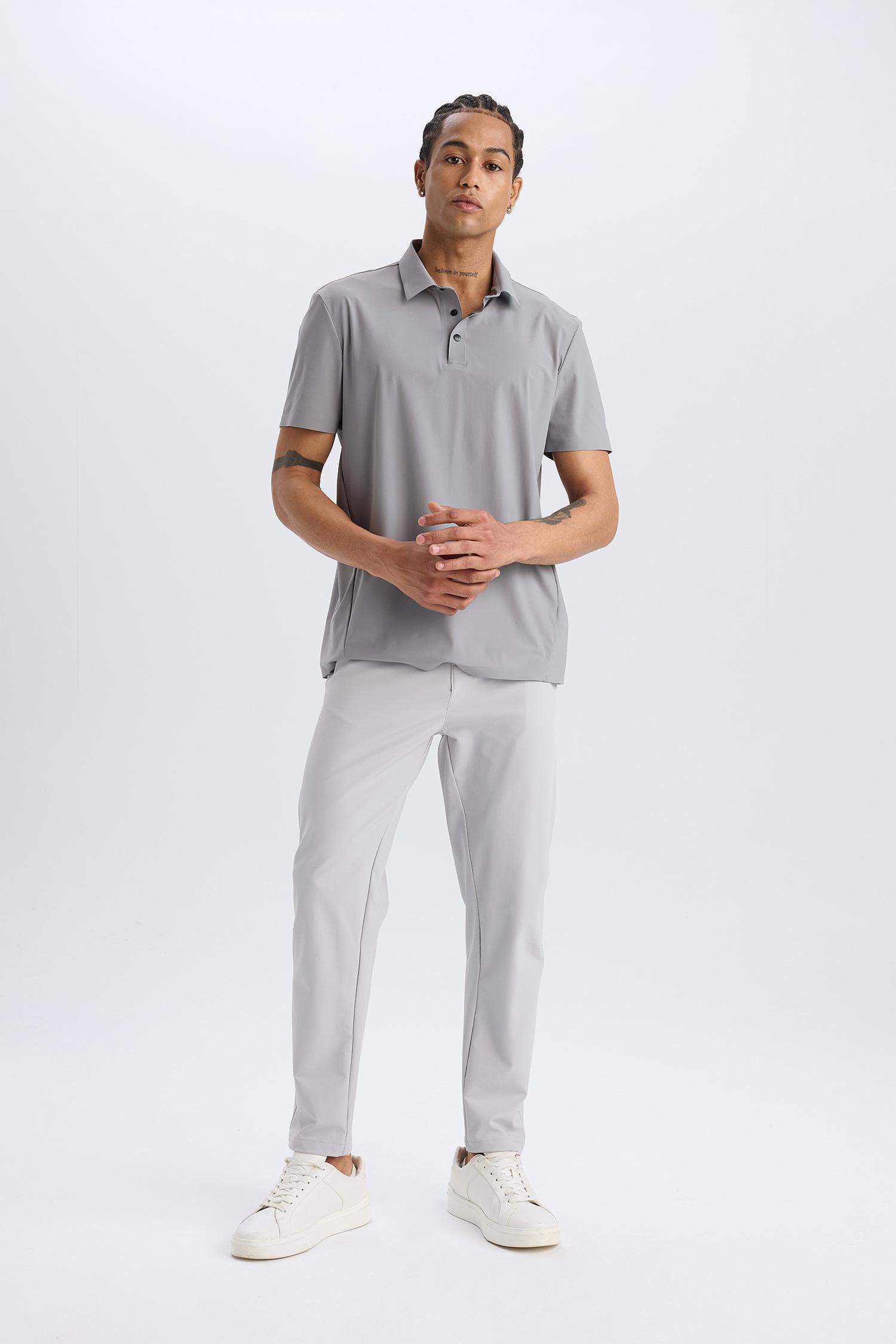 Esnek Kumaş Standart Fit Polo Yaka Sporcu Kısa Kollu Tişört