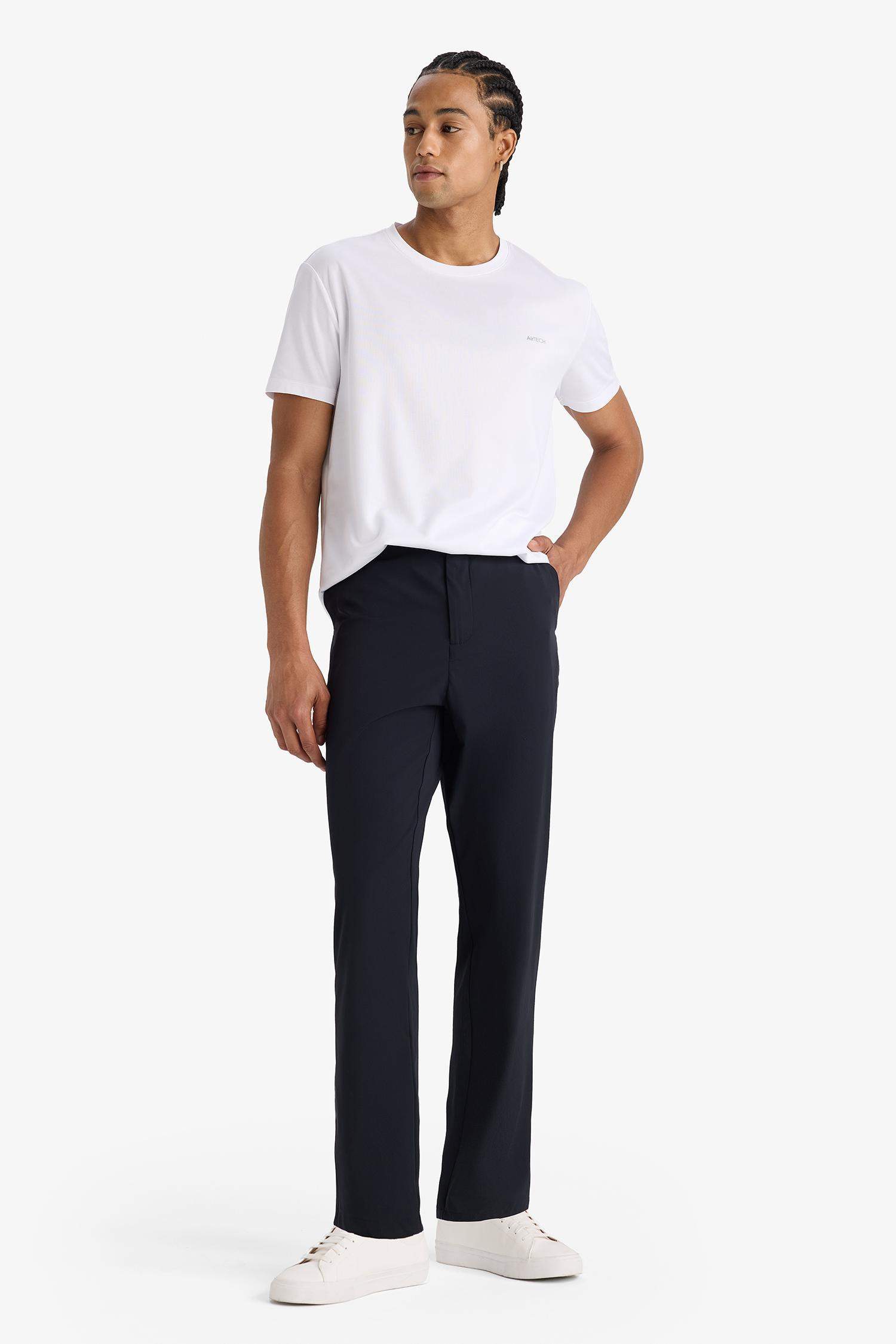 DeFactoFit Slim Fit Dar Kesim Standart Paça Dokuma Sporcu Pantolon