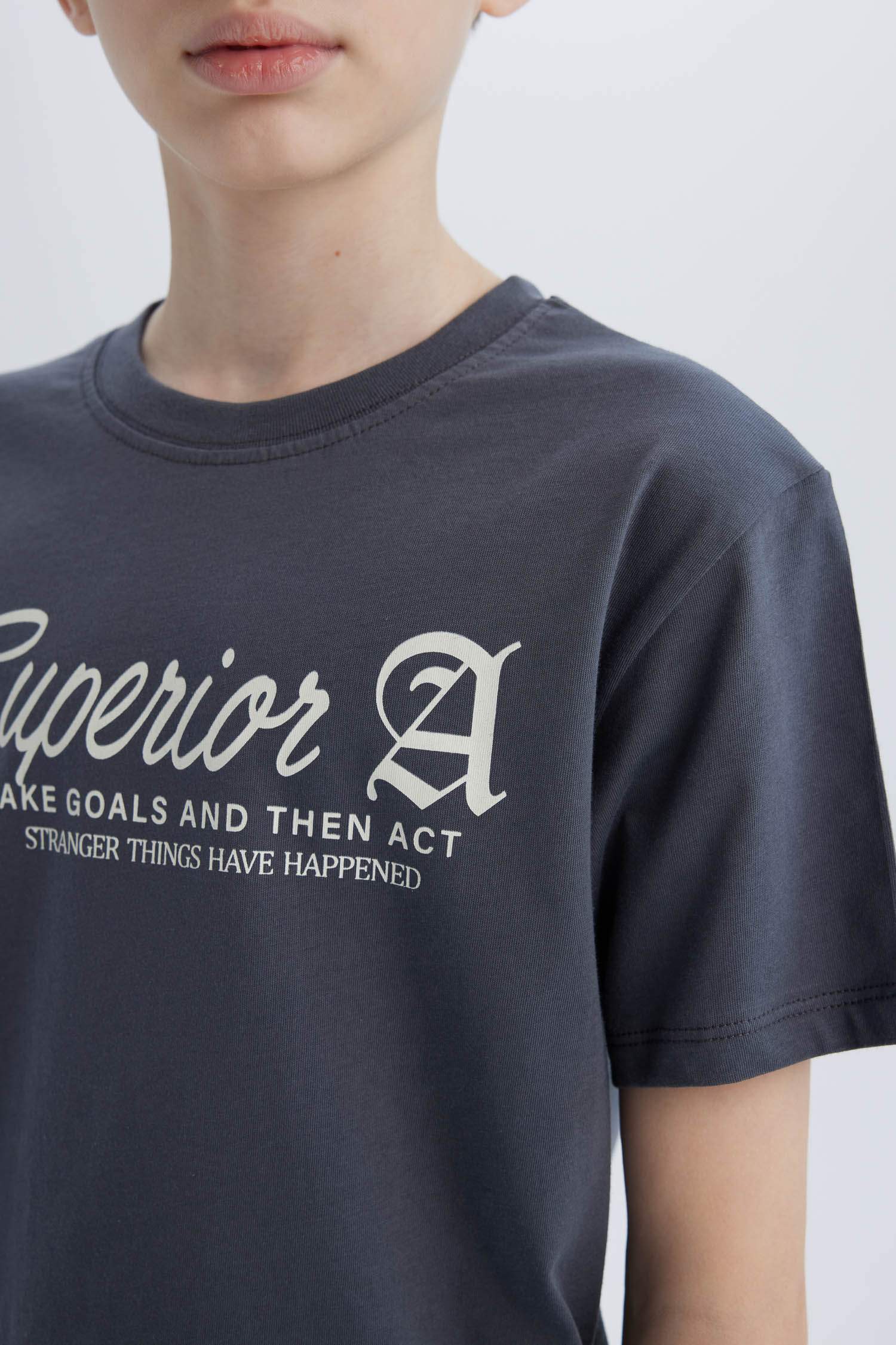 Erkek Çocuk Bisiklet Yaka Baskılı Kısa Kollu Tişört