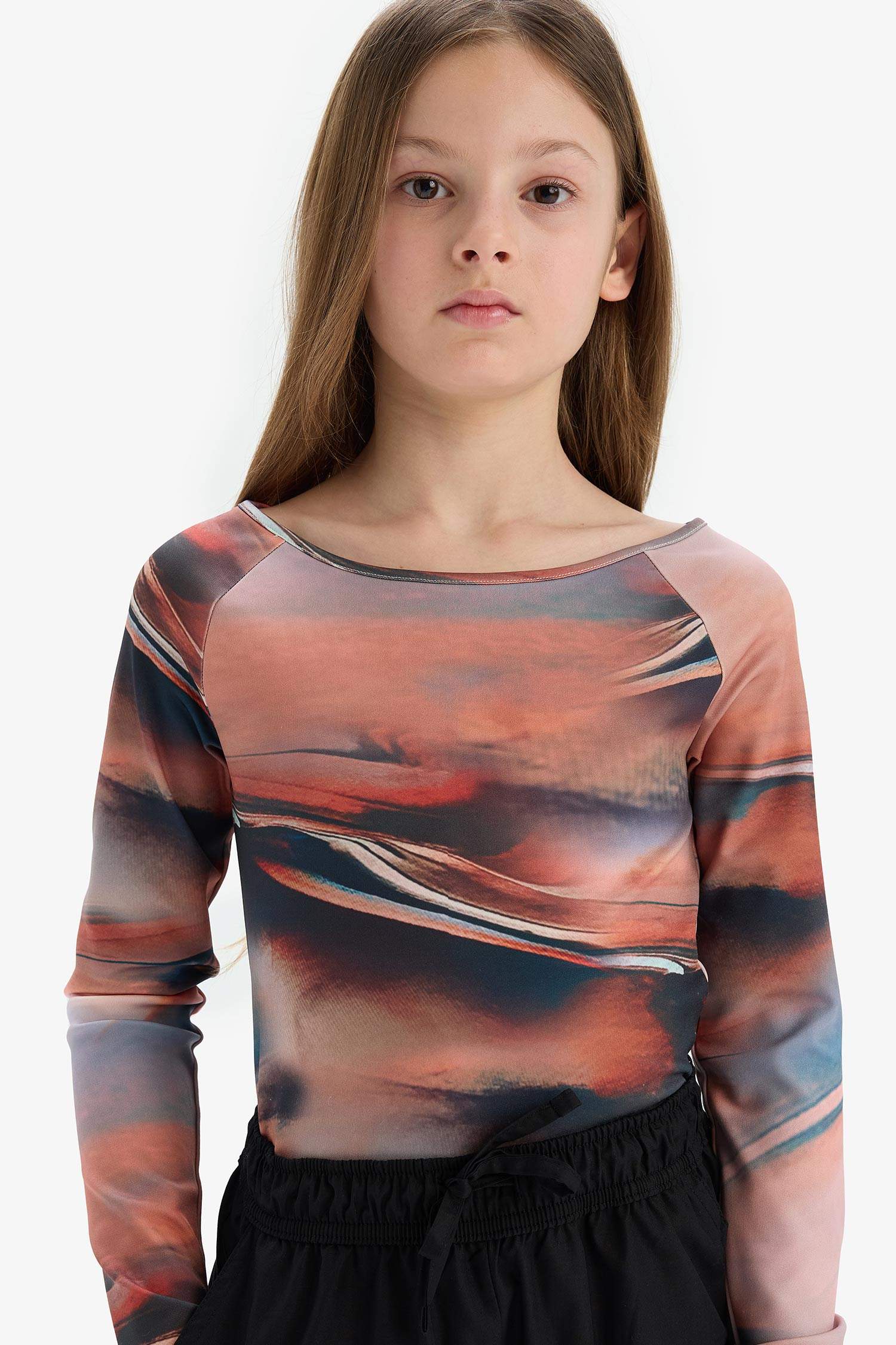 Kız Çocuk Slim Fit Dar Kesim Kaçık Yaka Uzun Kollu Tişört