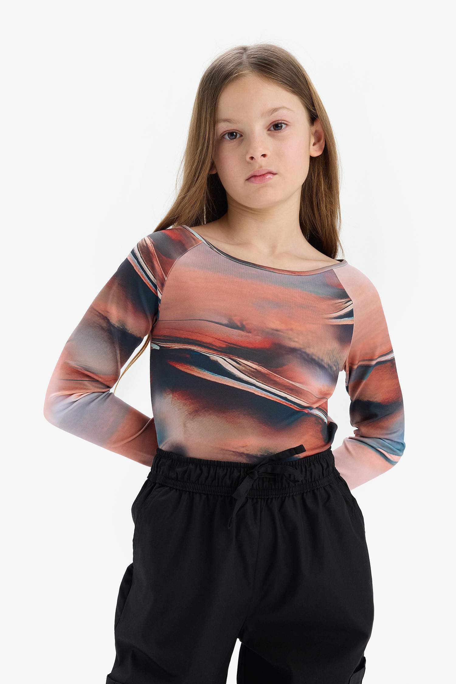 Kız Çocuk Slim Fit Dar Kesim Kaçık Yaka Uzun Kollu Tişört