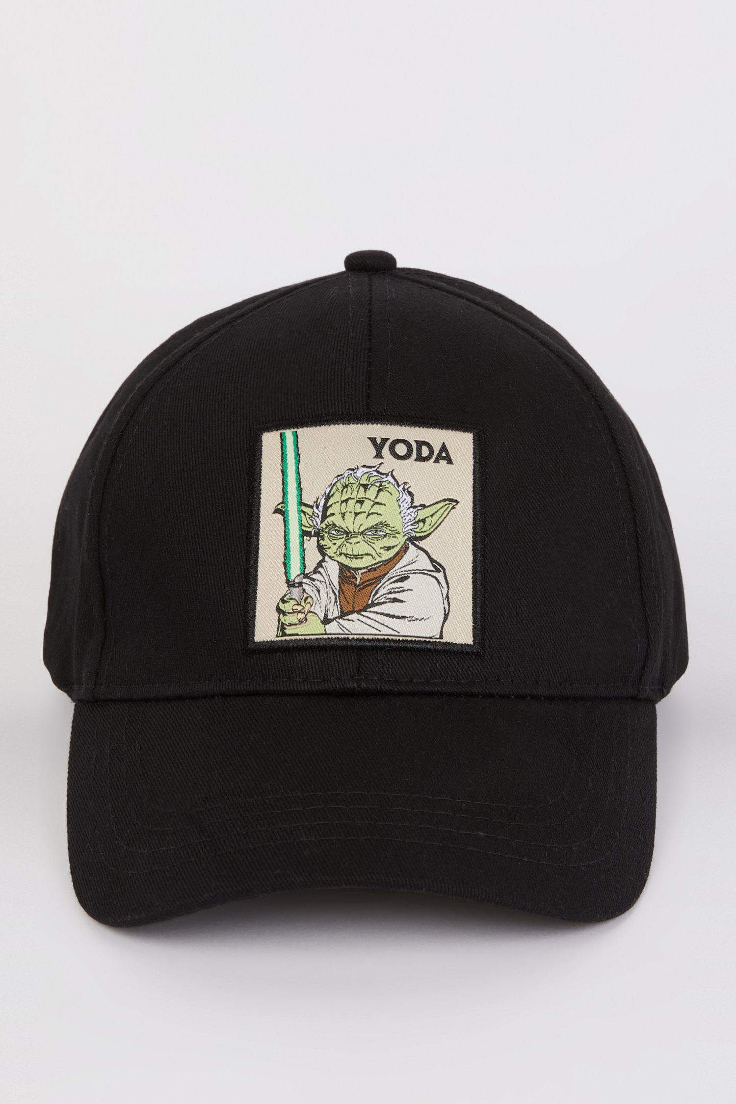 شفقة كاب رجالي من ستار وورز