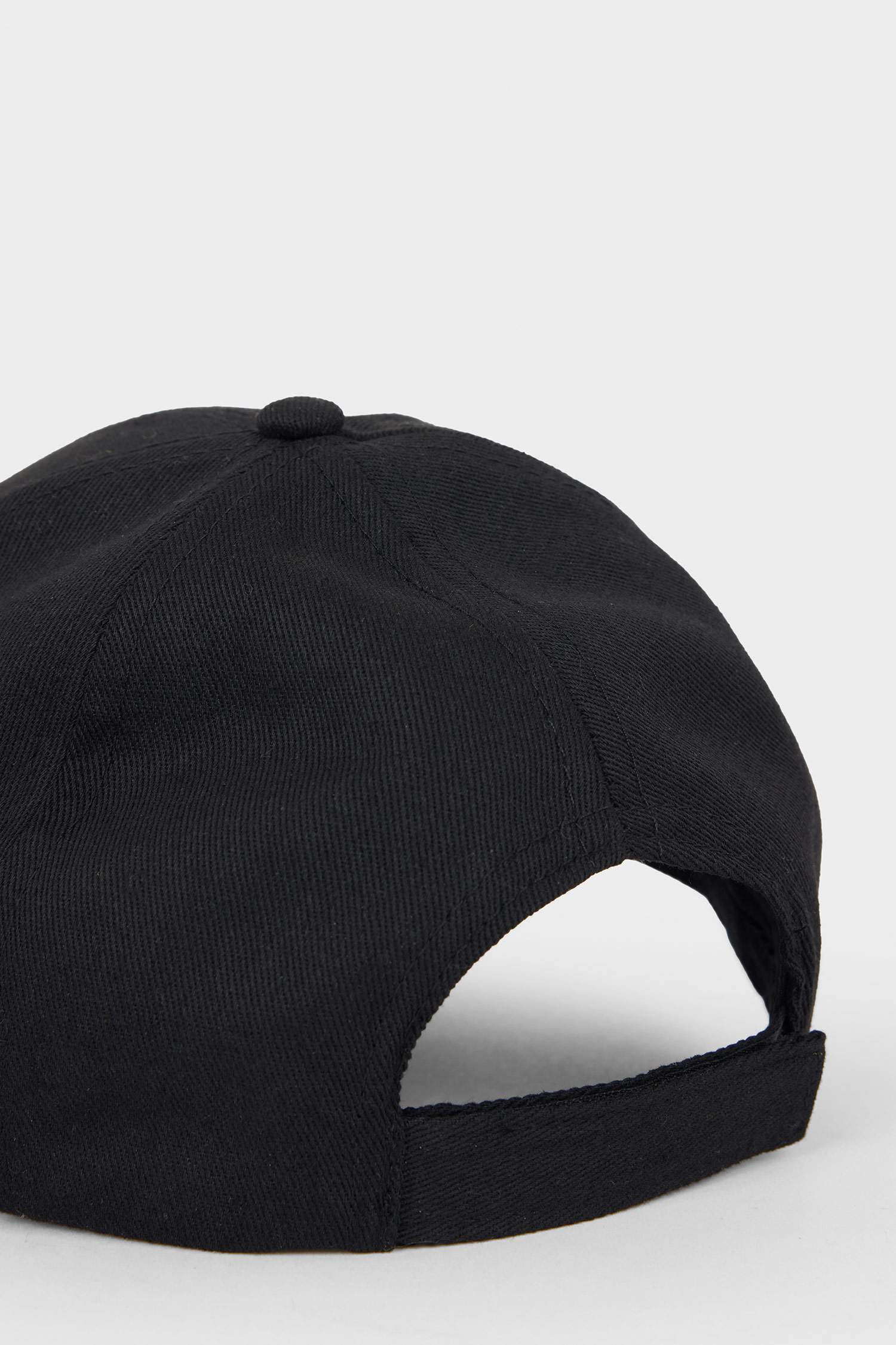 شفقة كاب رجالي من ستار وورز