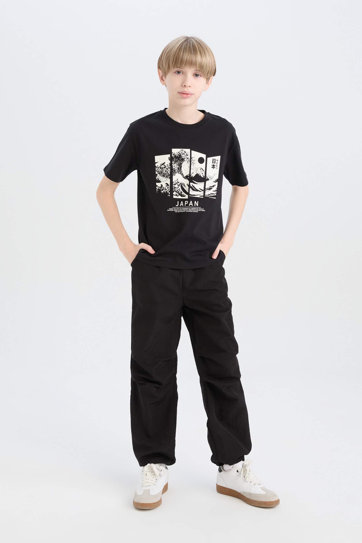 Erkek Çocuk Bisiklet Yaka Baskılı Kısa Kollu Tişört