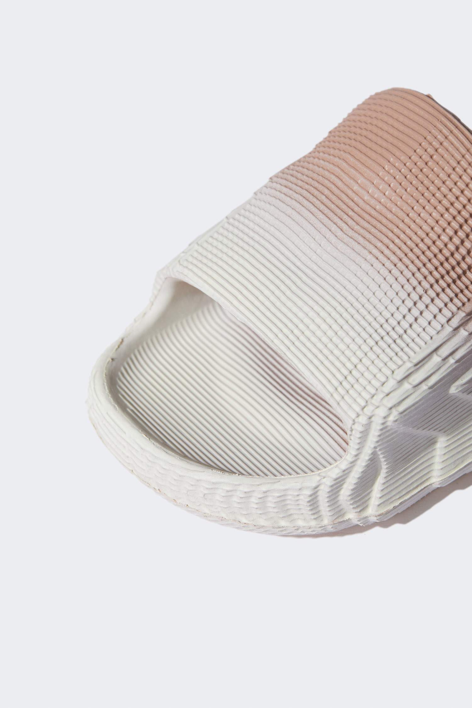 شبشب حريمي إيفا بكعب مسطح بشريط مزدوج زهري متدرج