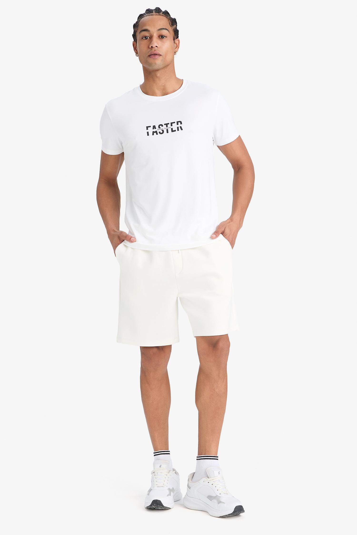 DeFactoFit Standart Fit Modal Kumaş Sporcu Kısa Paça Şort