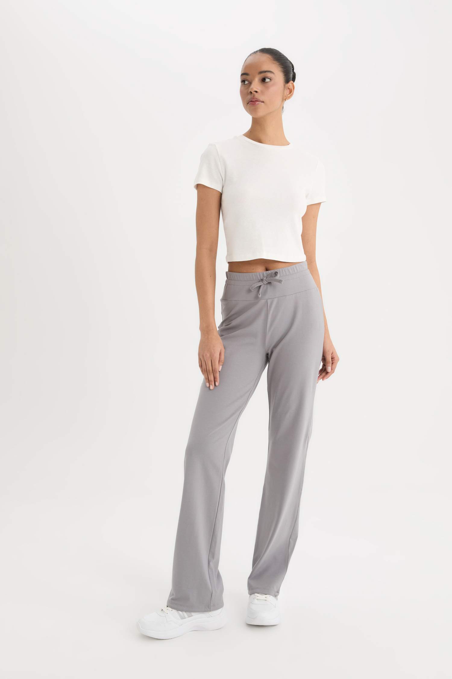 Flare Fit Yüksek Bel İspanyol Paça Sporcu Pantolon