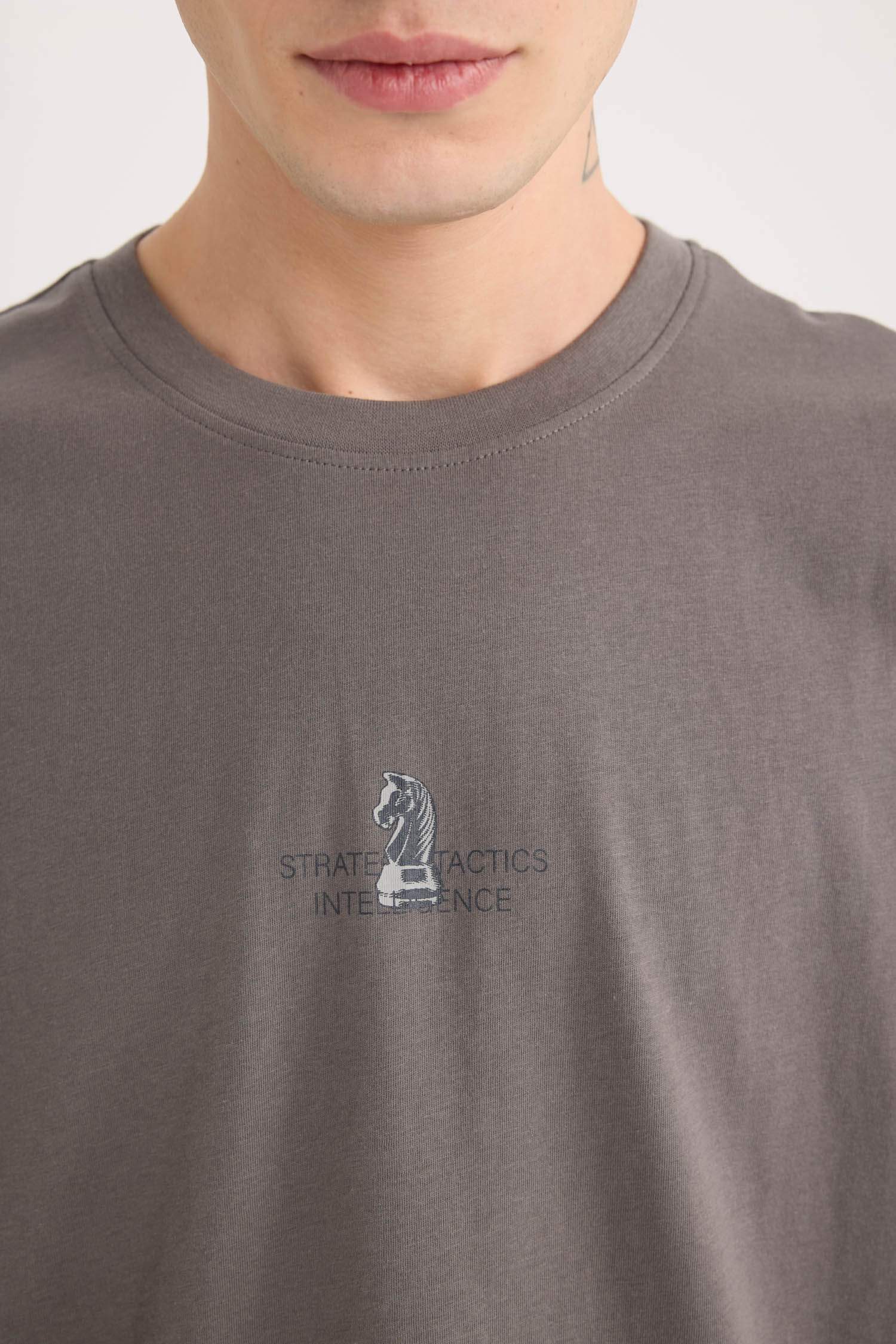 Oversize Fit Crew Neck Printed Short Sleeve T-Shirt