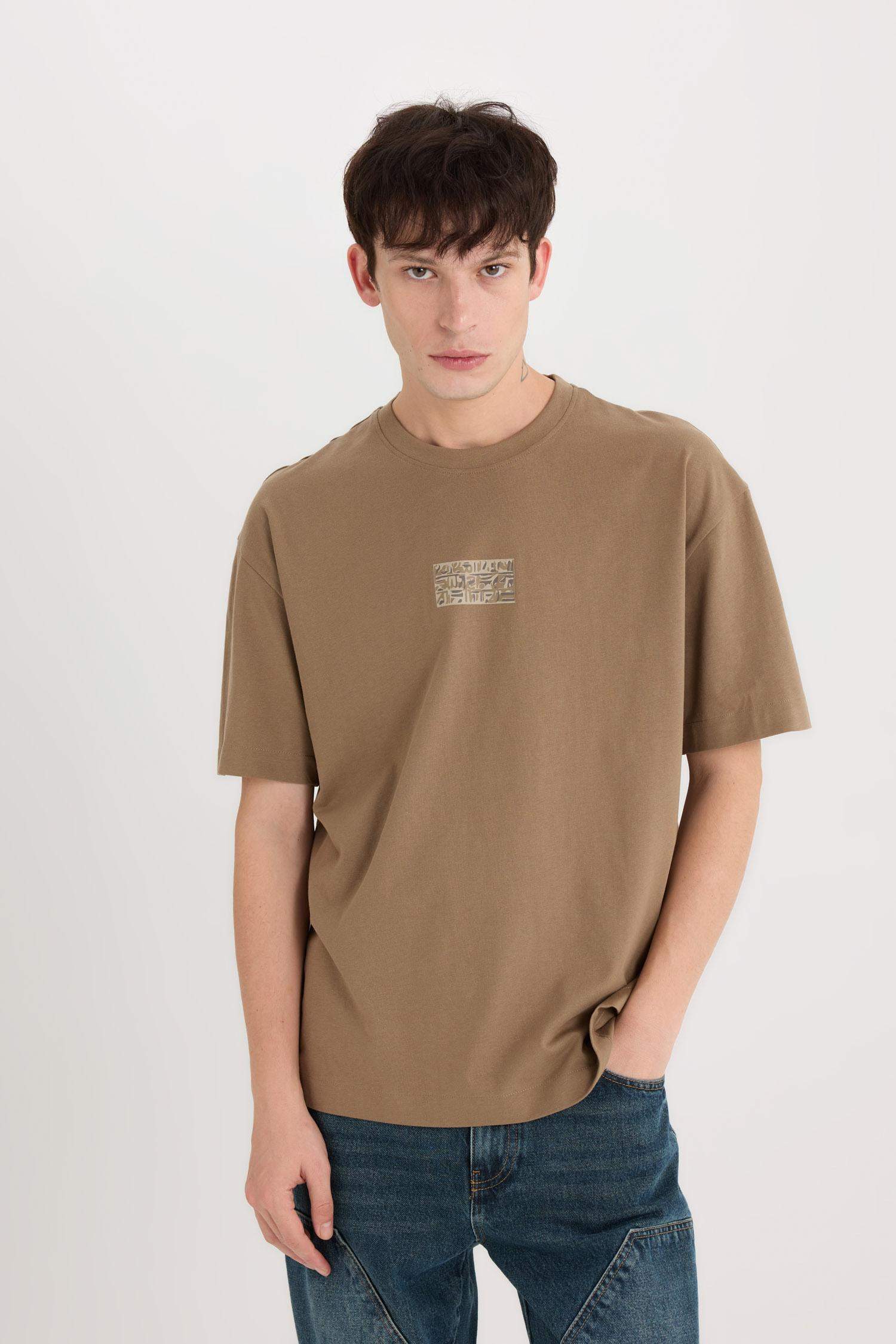 Oversiz Fit Crew Neck Back Printed T-Shirt