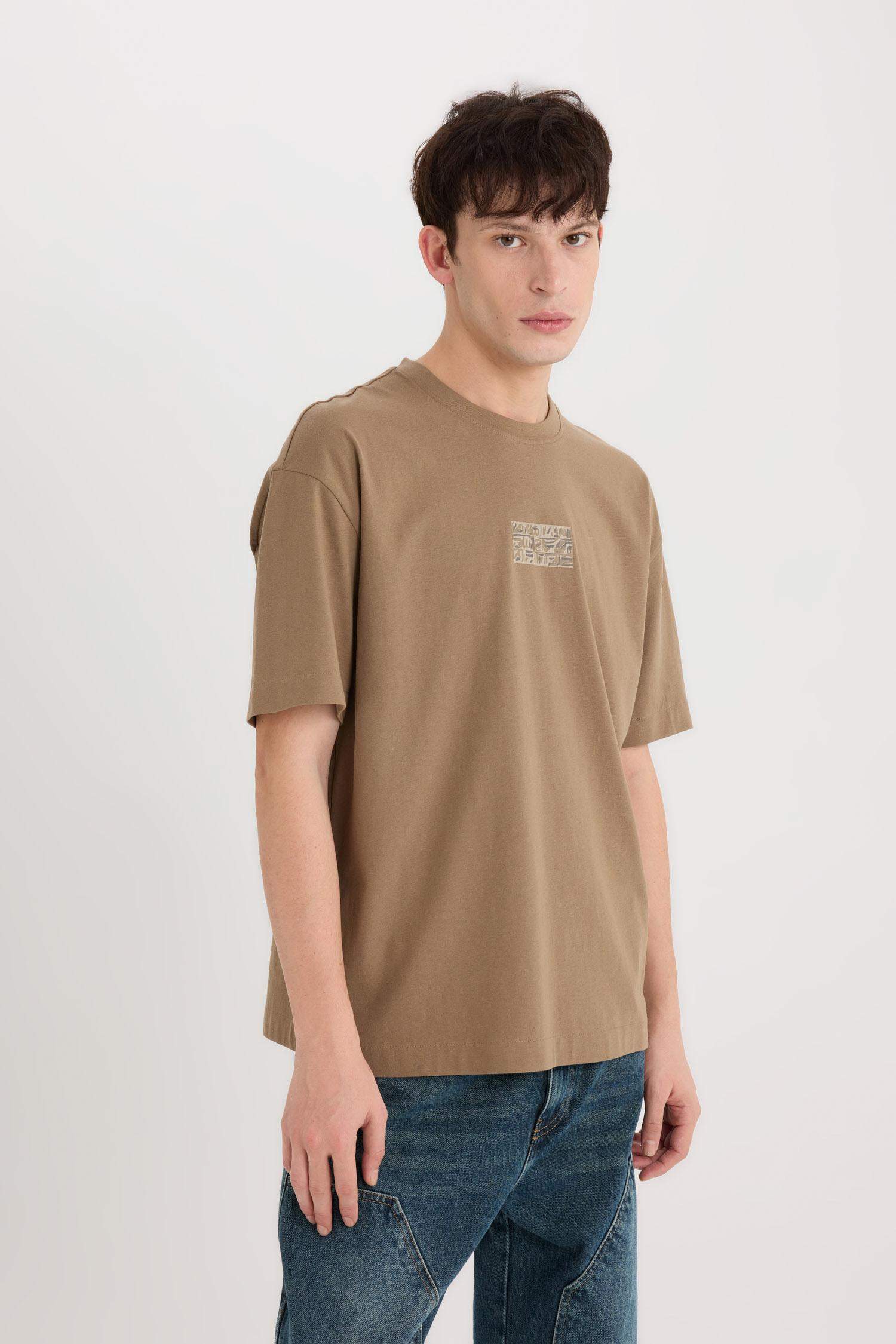 Oversiz Fit Crew Neck Back Printed T-Shirt