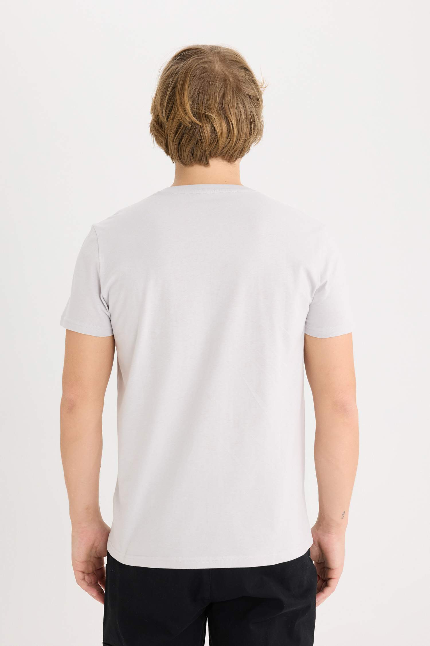 %100 Pamuk Slim Fit Dar Kesim Bisiklet Yaka Baskılı Kısa Kollu Tişört