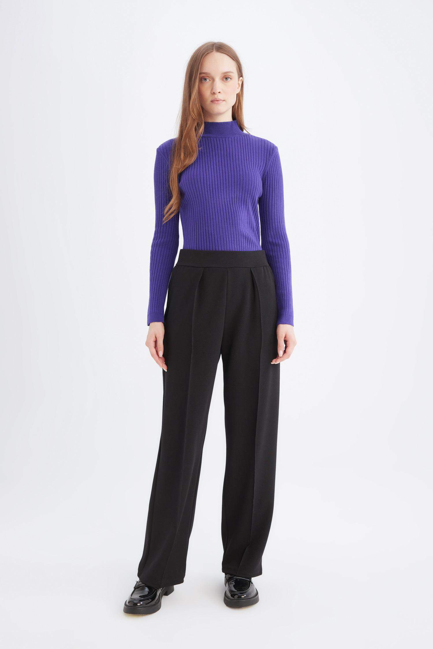 Regular Fit Yarım Balıkçı Yaka Basic Düz Triko Kazak