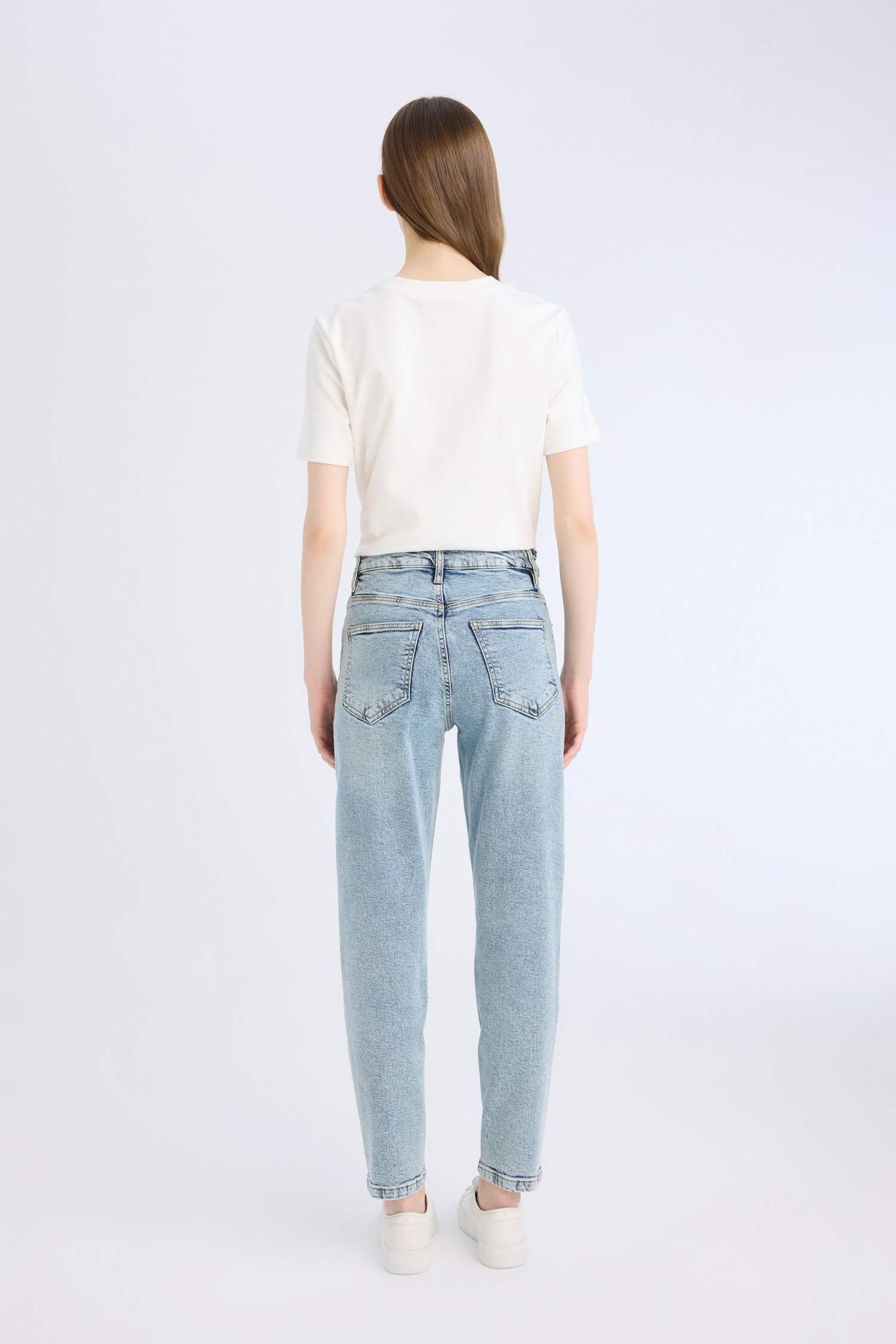 بنطلون جينز لينا كومفرت موم بخصر عالي