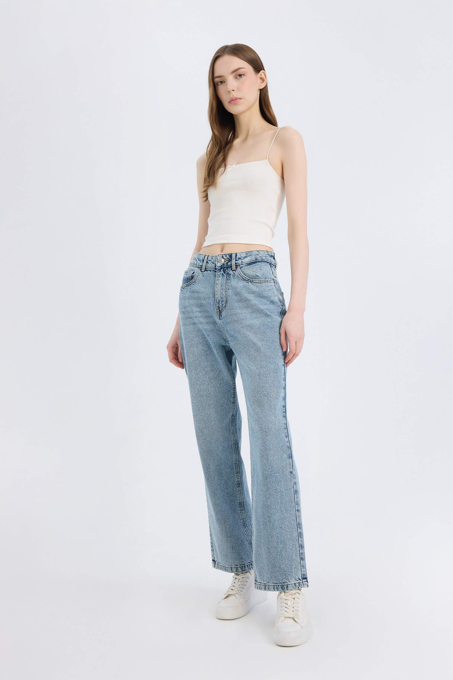 Straight Fit High Waist Ankle Length Jeans