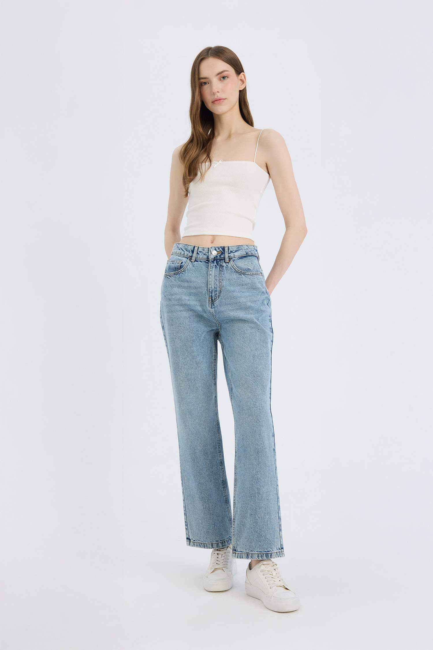 Straight Fit High Waist Ankle Length Jeans