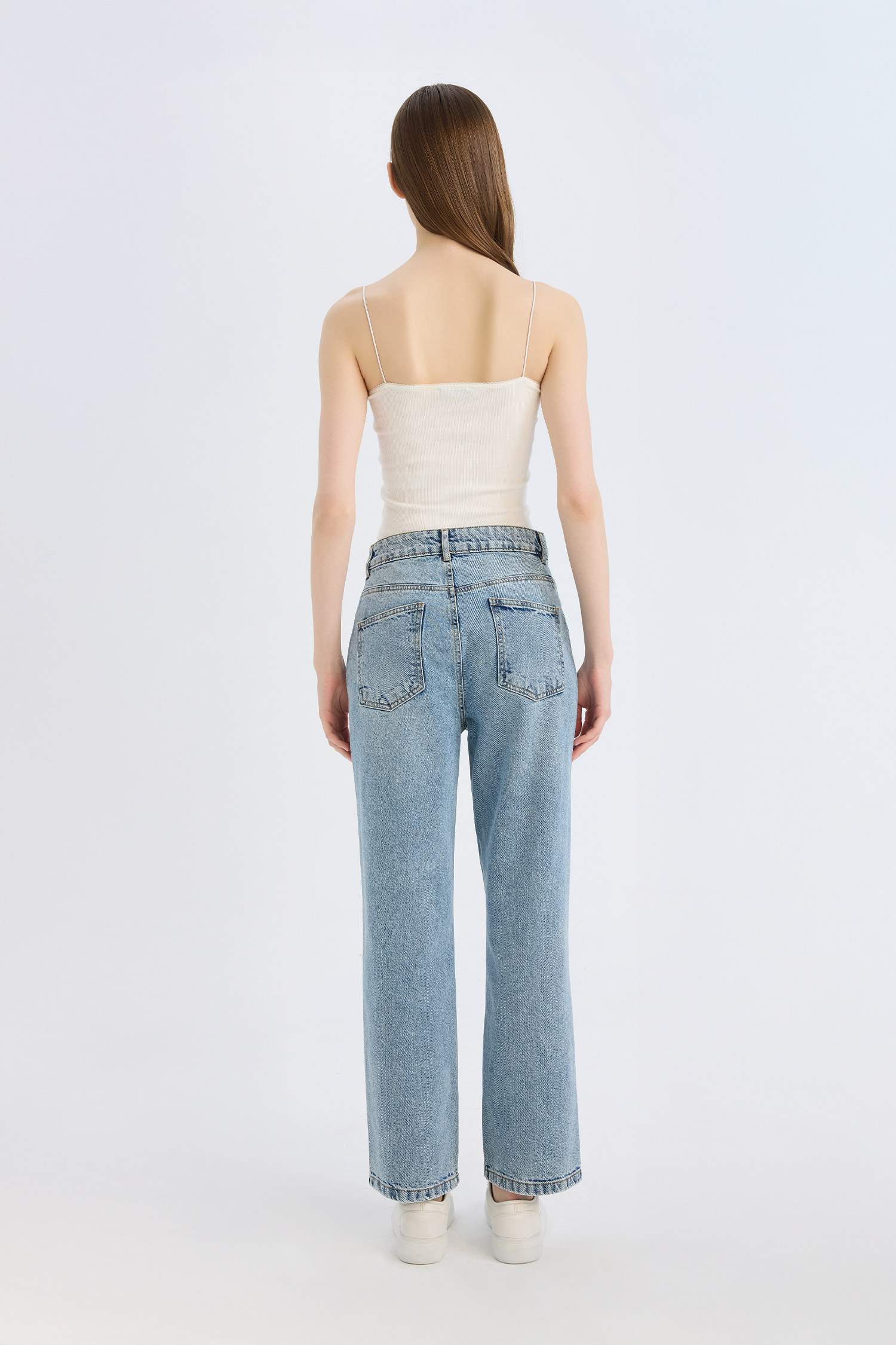 Straight Fit High Waist Ankle Length Jeans