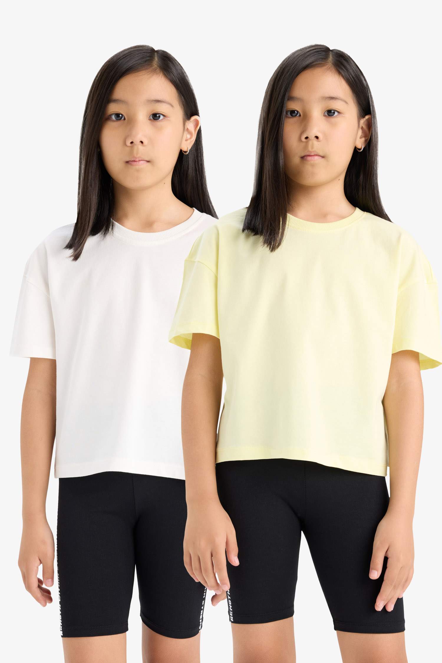 تيشيرت بناتي نص ردن قصة مريحة بياخة مستديرة - قطعتين