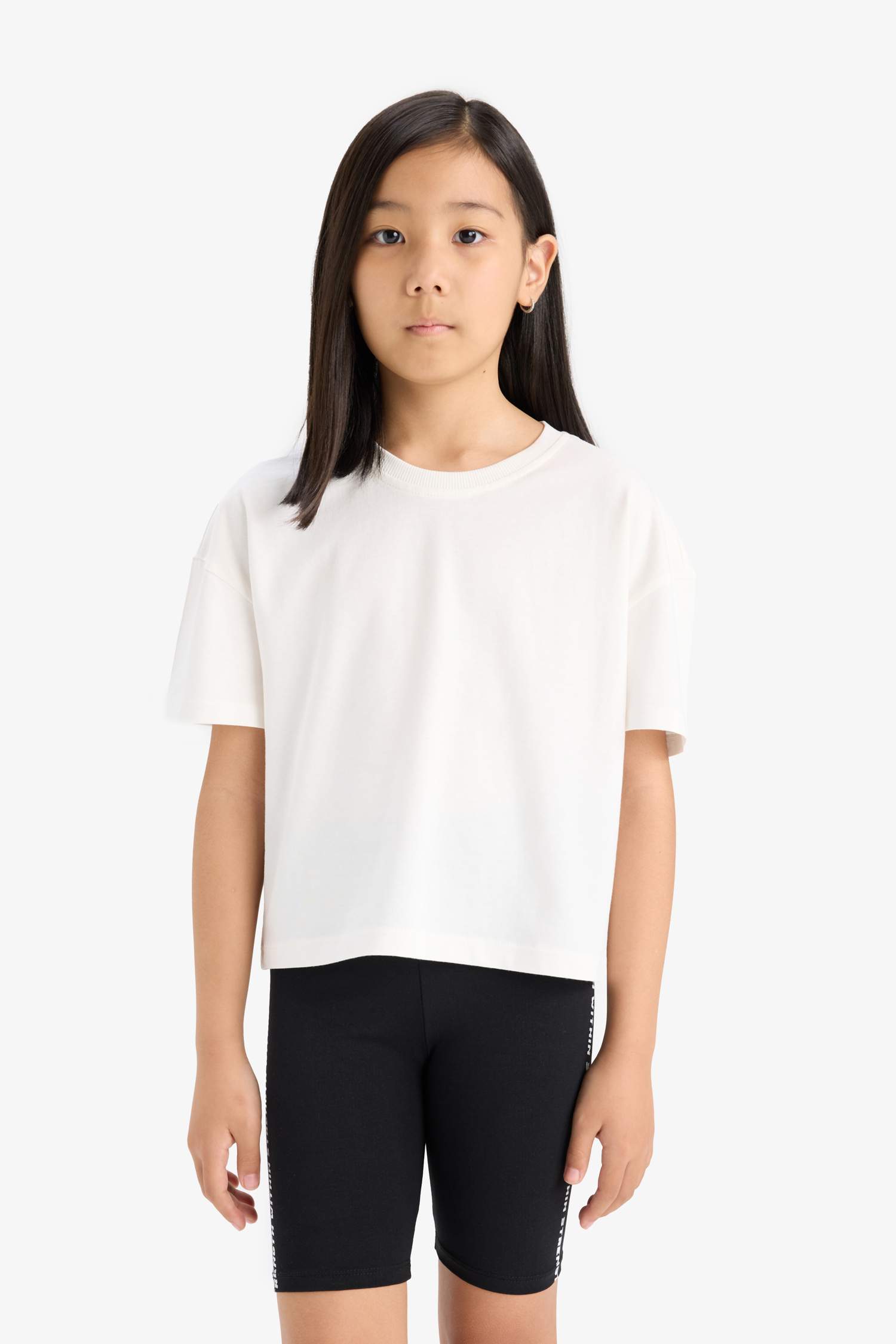 تيشيرت بناتي نص ردن قصة مريحة بياخة مستديرة - قطعتين