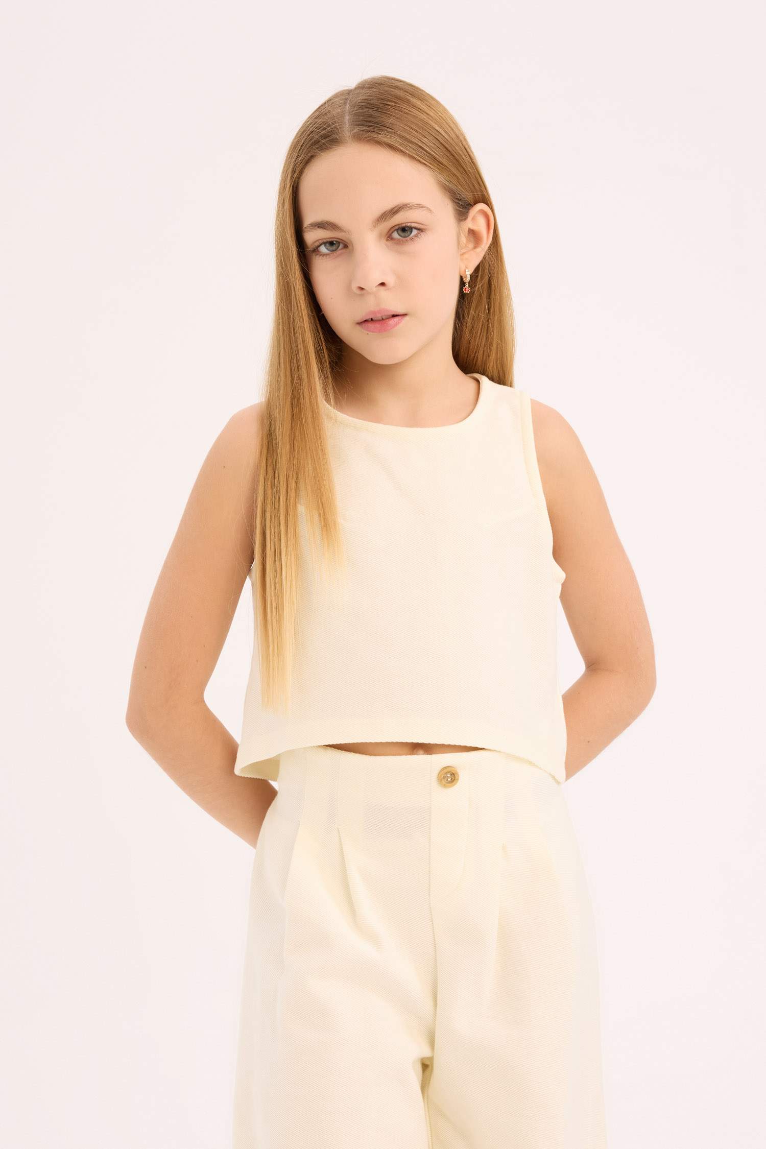 Kız Çocuk 2'li Takım Kolsuz Bluz Geniş Bol Paça Pantolon