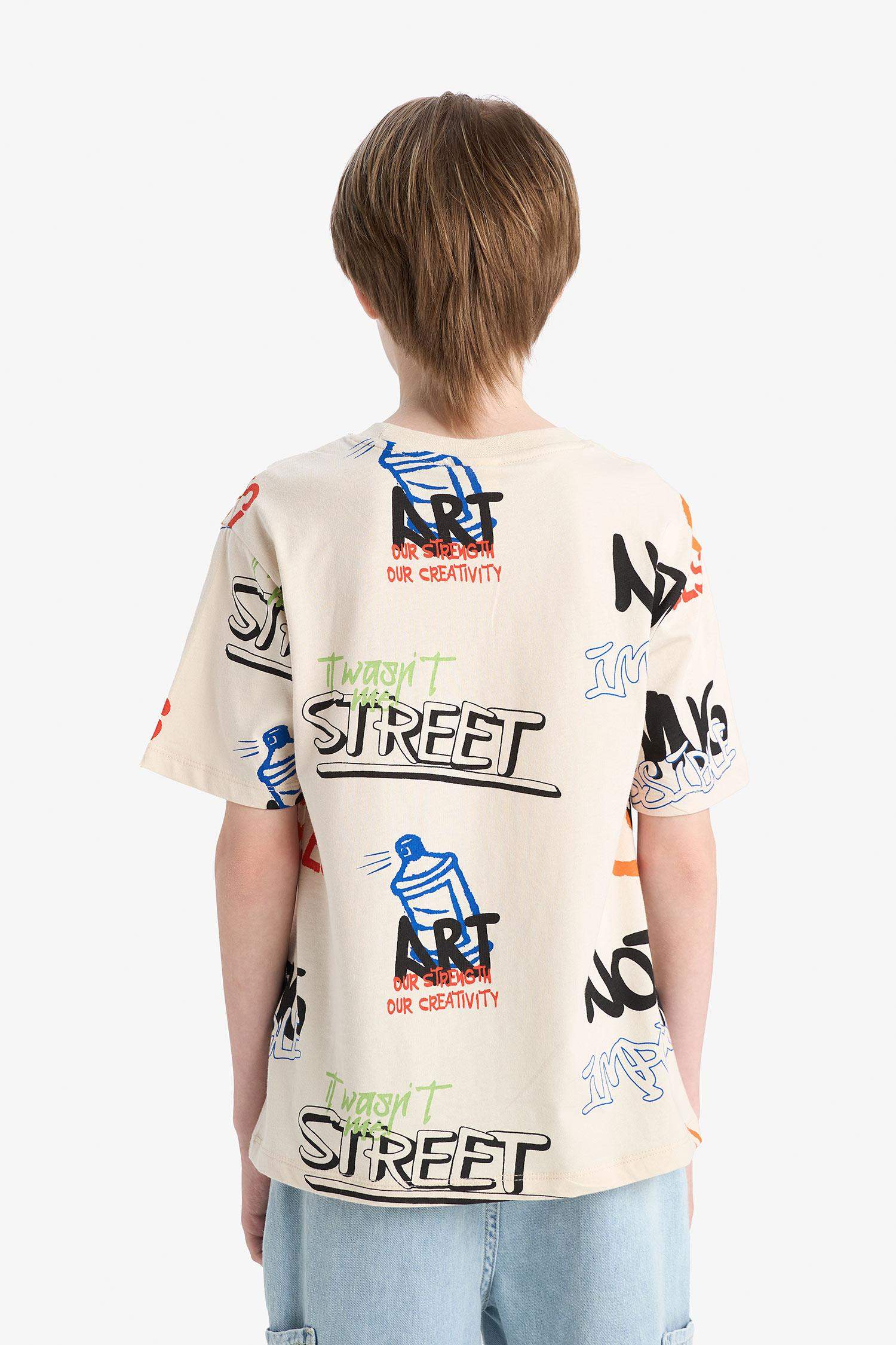 Ұлдарға дөңгелек жаға басып шығарылған қысқа жеңді Қысқа жеңді футболка