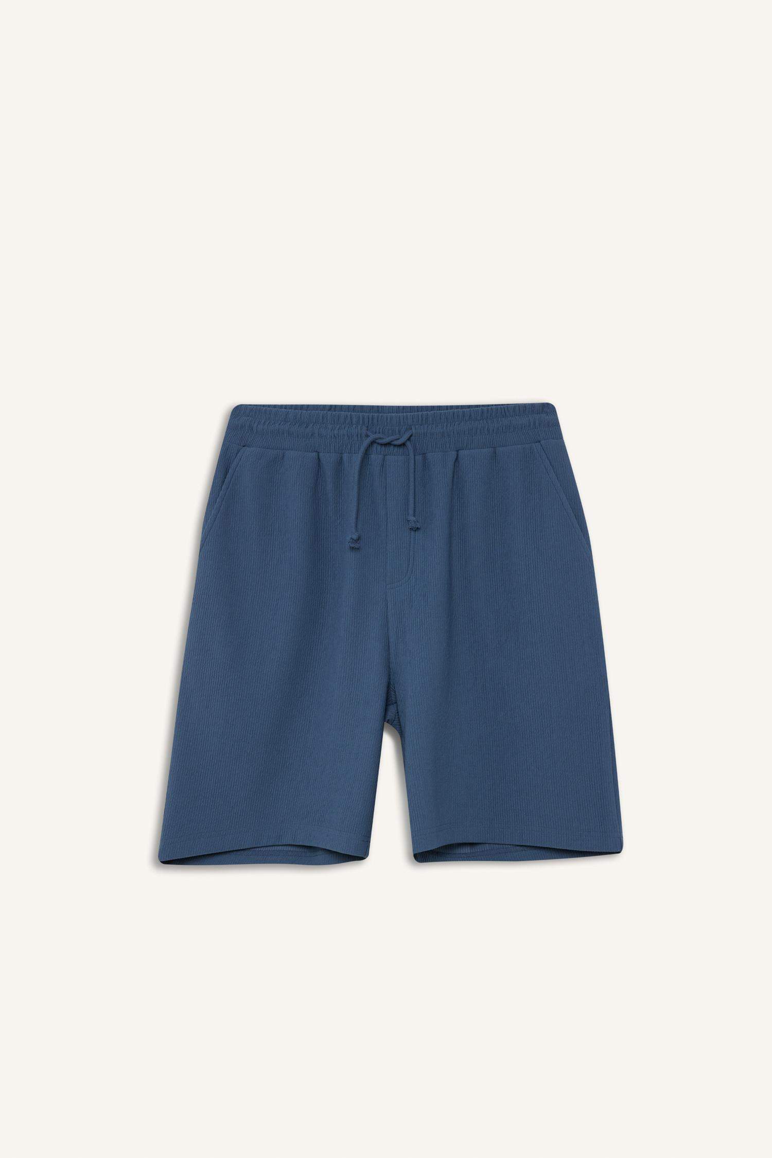 Regular Fit Düz Paça Şort