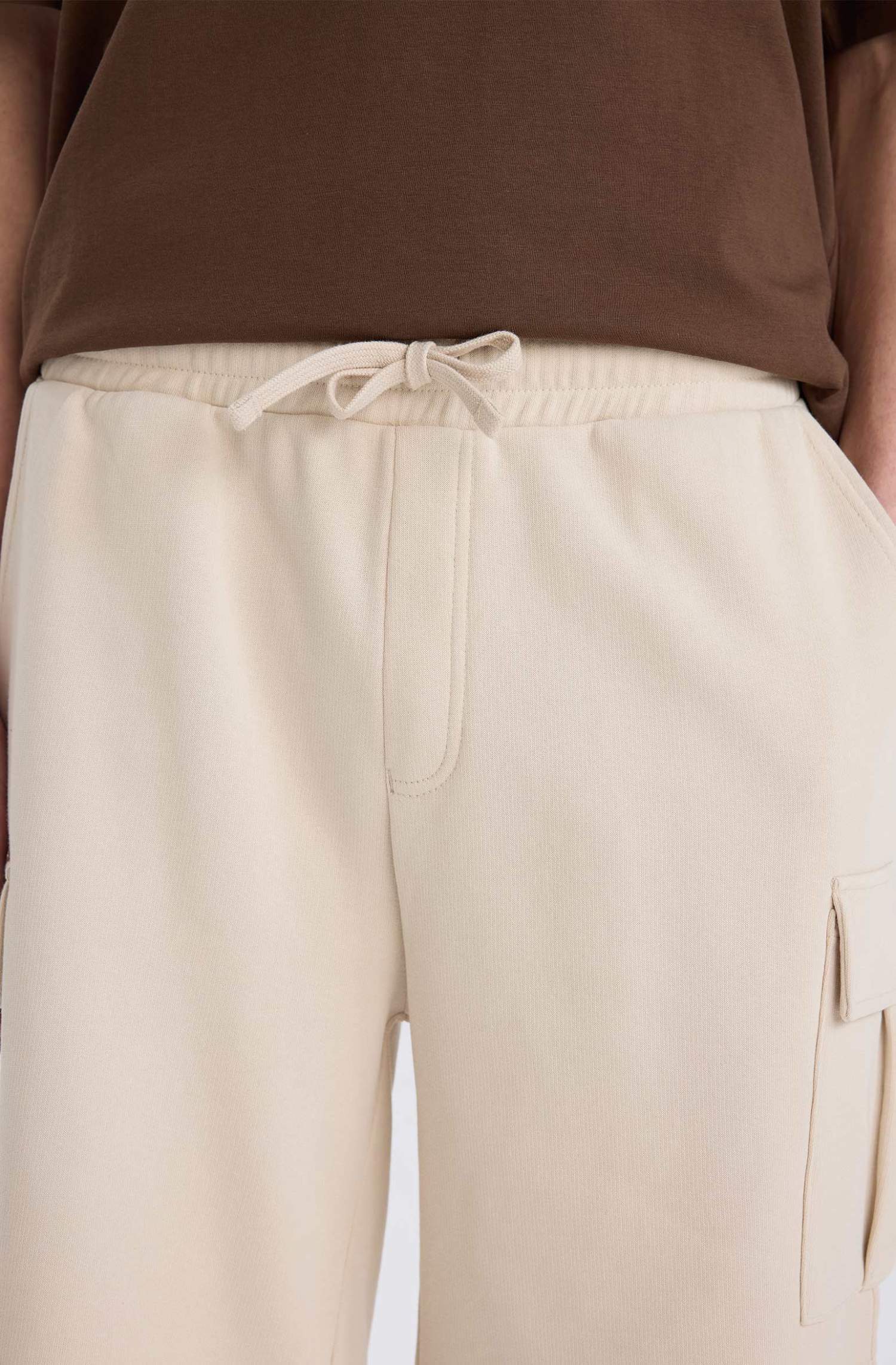 Regular Fit Beli Bağcıklı Kargo Cepli Şort