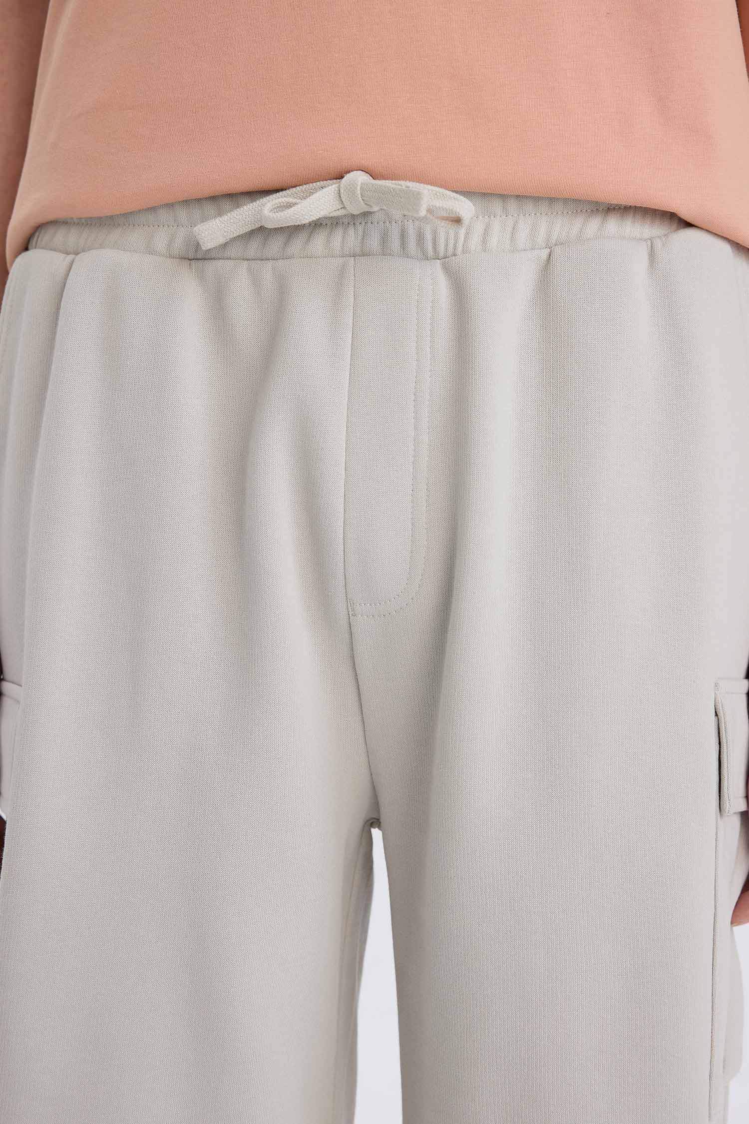 Шорты стандартной посадки