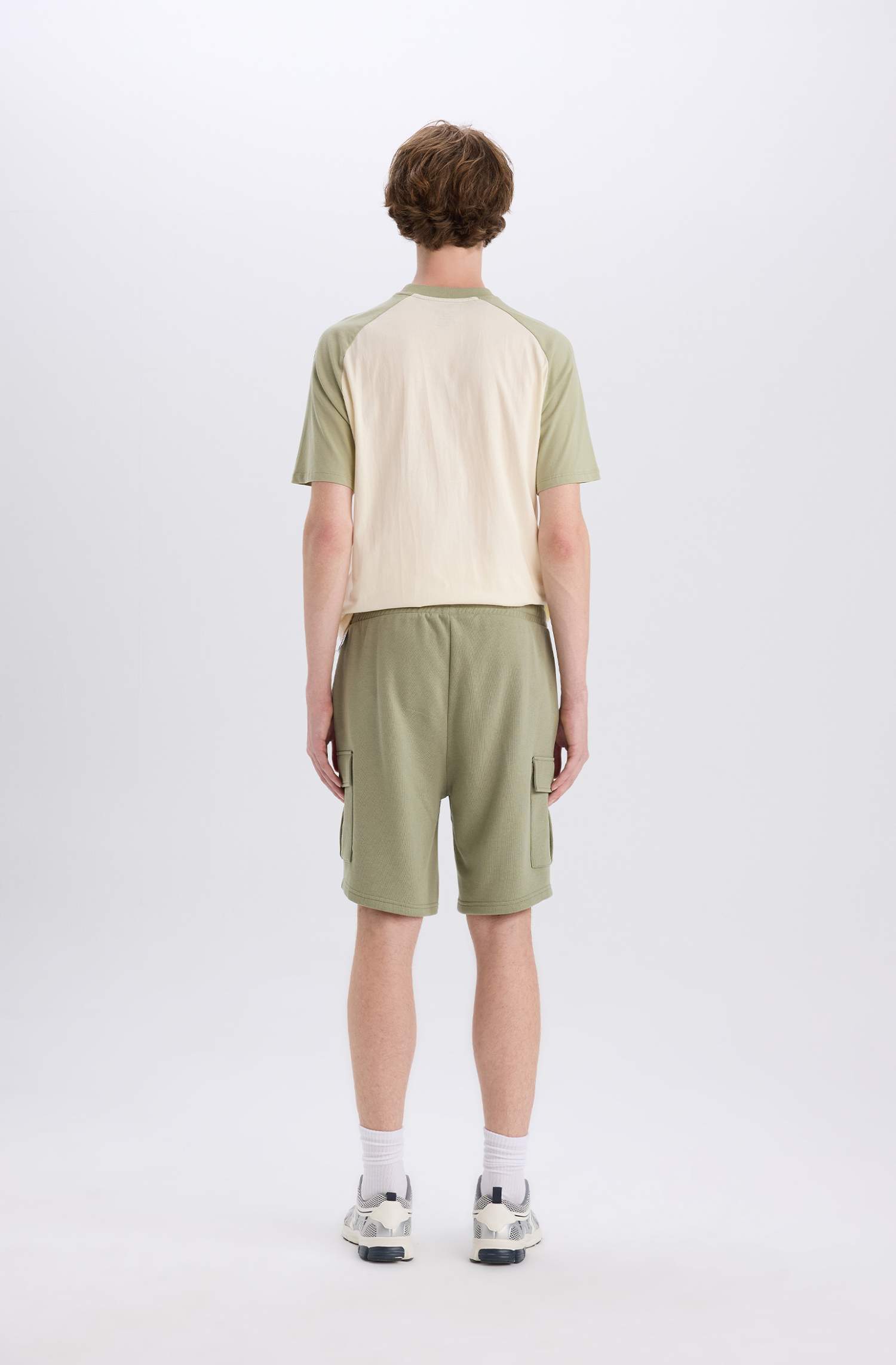 Шолақ шалбар