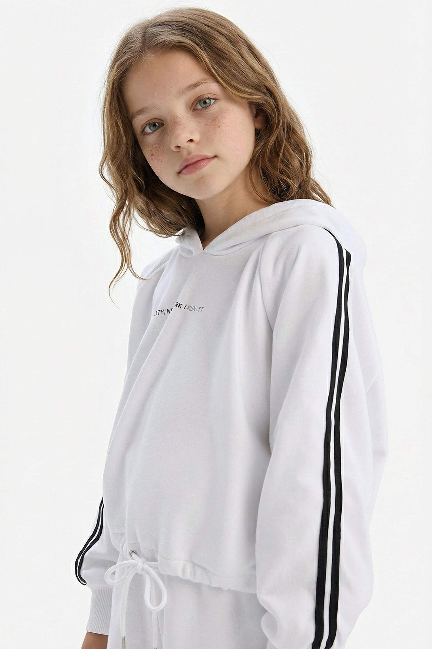 2'li Takım Kapüşonlu Baskılı Sweatshirt Beli Paçası Lastikli Eşofman Altı Kız Çocuk