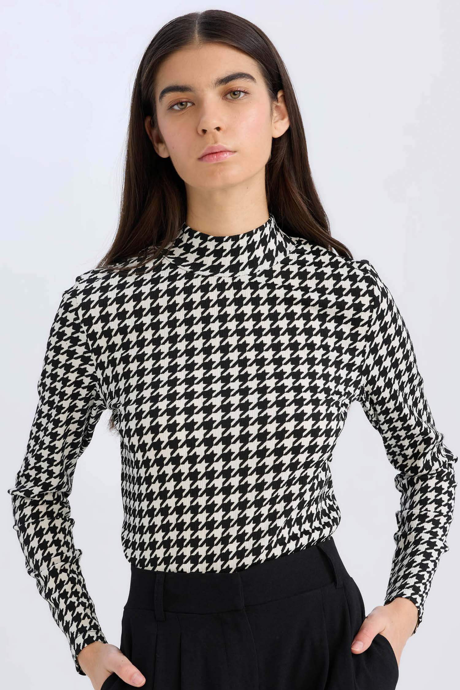 T-shirt Slim à manches longues imprimé à col roulé