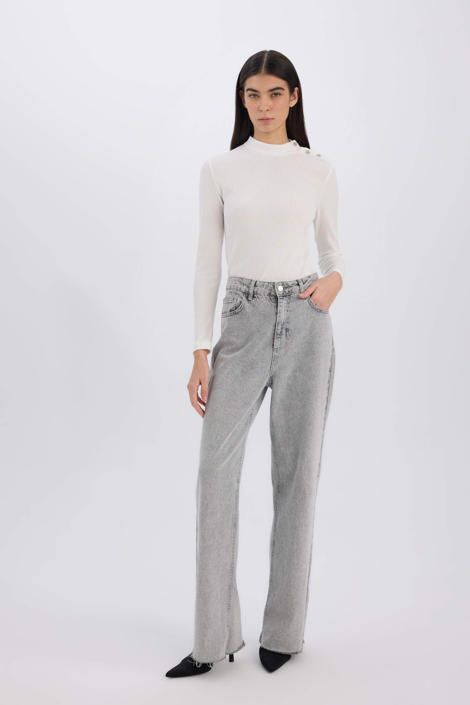 Slim Fit Dar Kesim Yarım Balıkçı Yaka Fitilli Kaşkorse Uzun Kollu Tişört