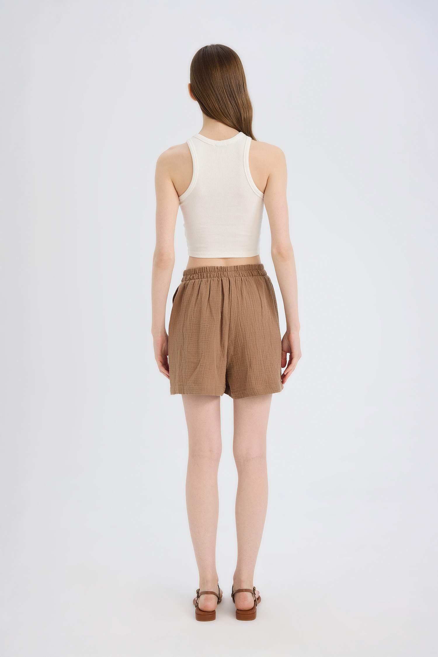 Шолақ шалбар