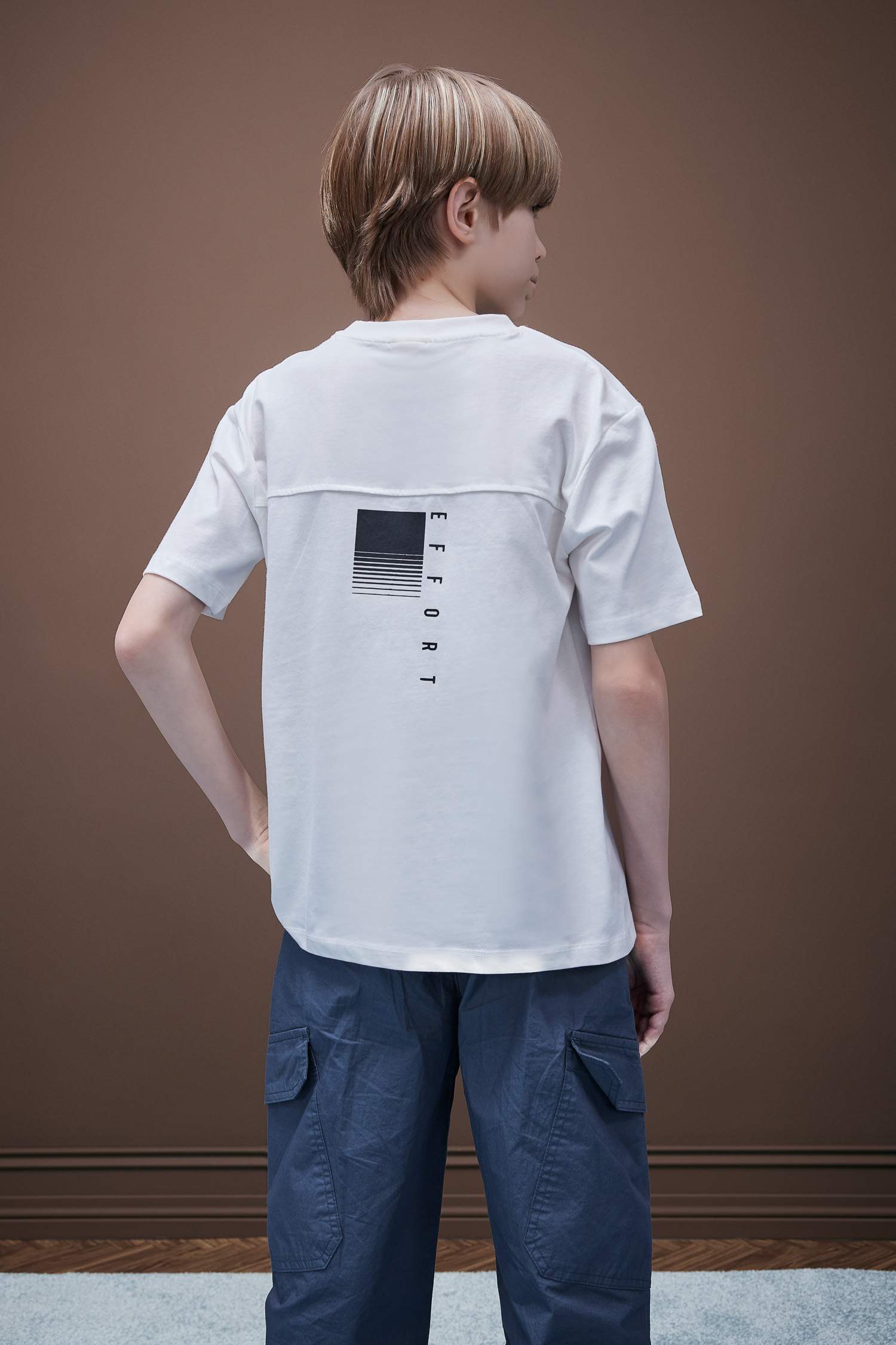 T-shirt imprimé au dos à col rond pour garçon