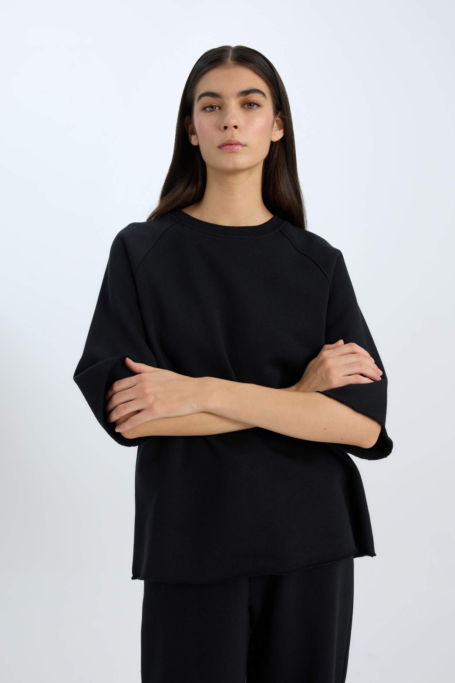 үлкен пішім дөңгелек жаға Свитер