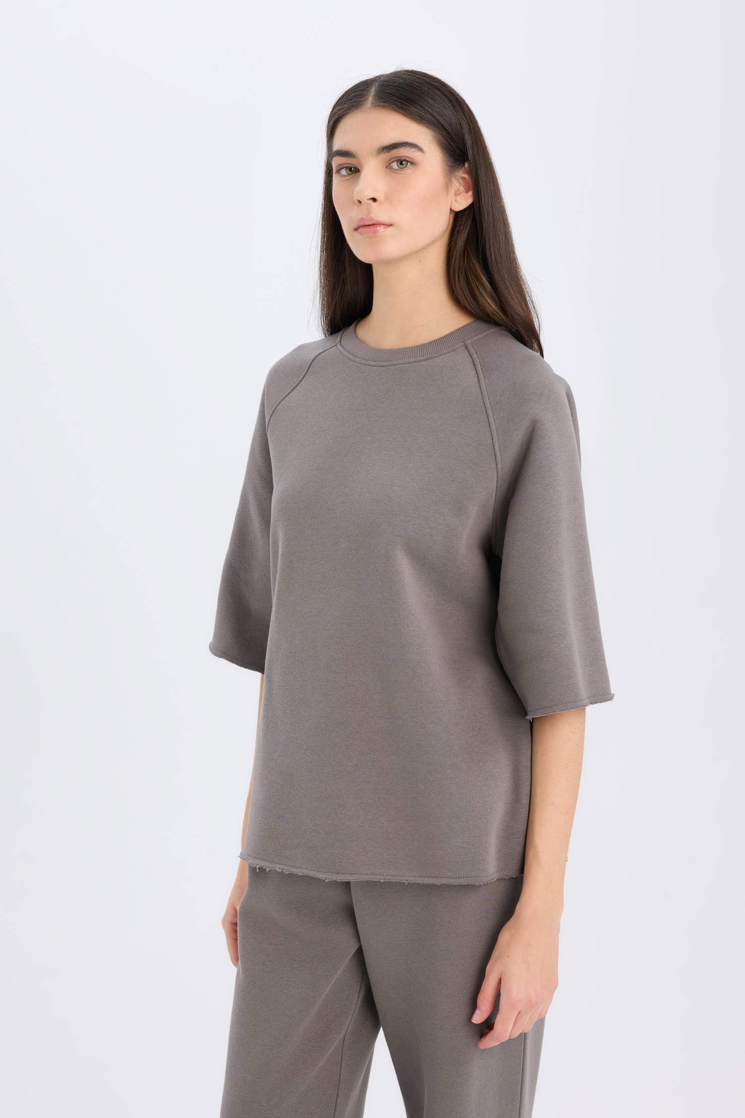 Oversize Fit Crew Neck Casual Sweatshirt