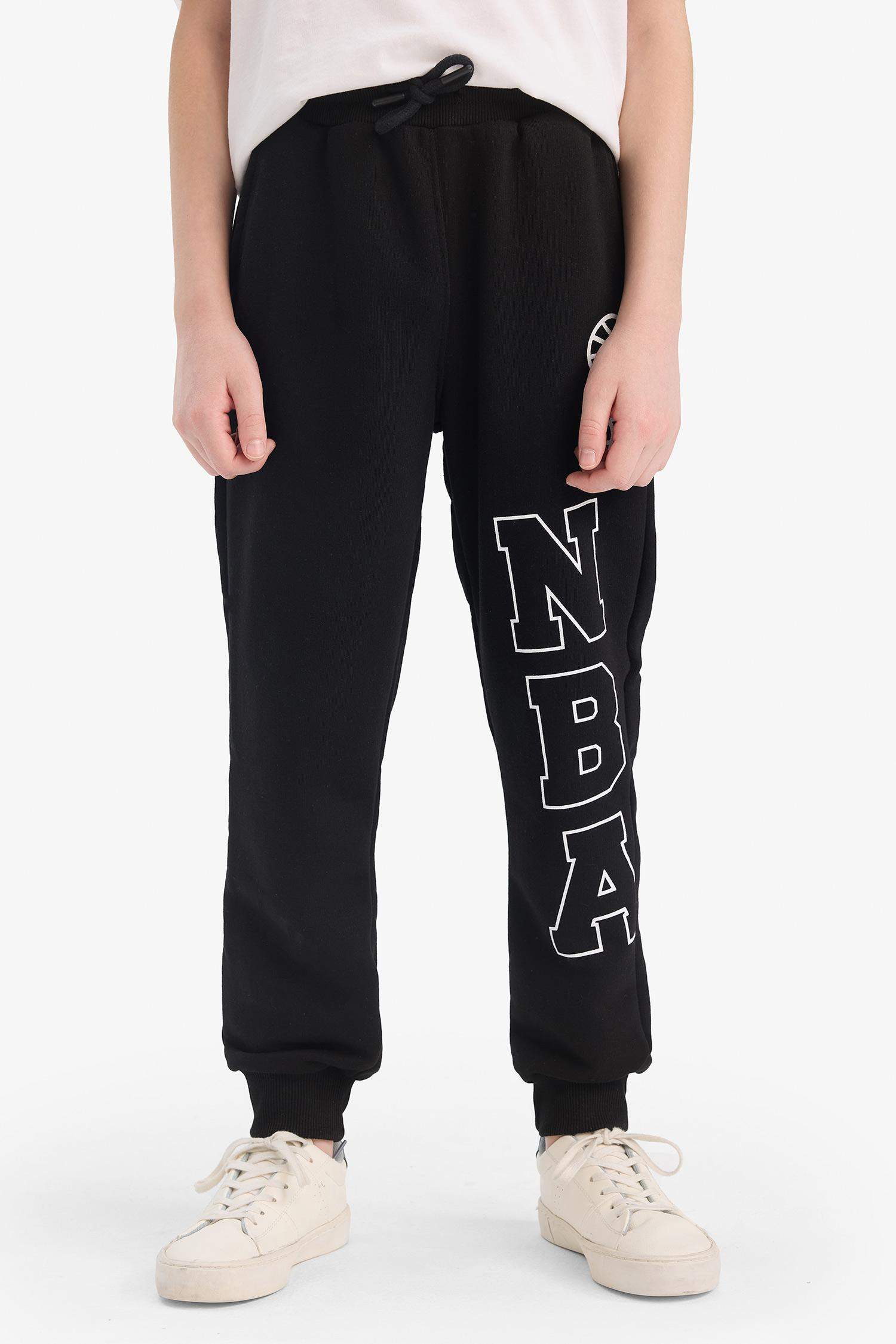 Boy NBA Wordmark Elastic Waist Sweatpants