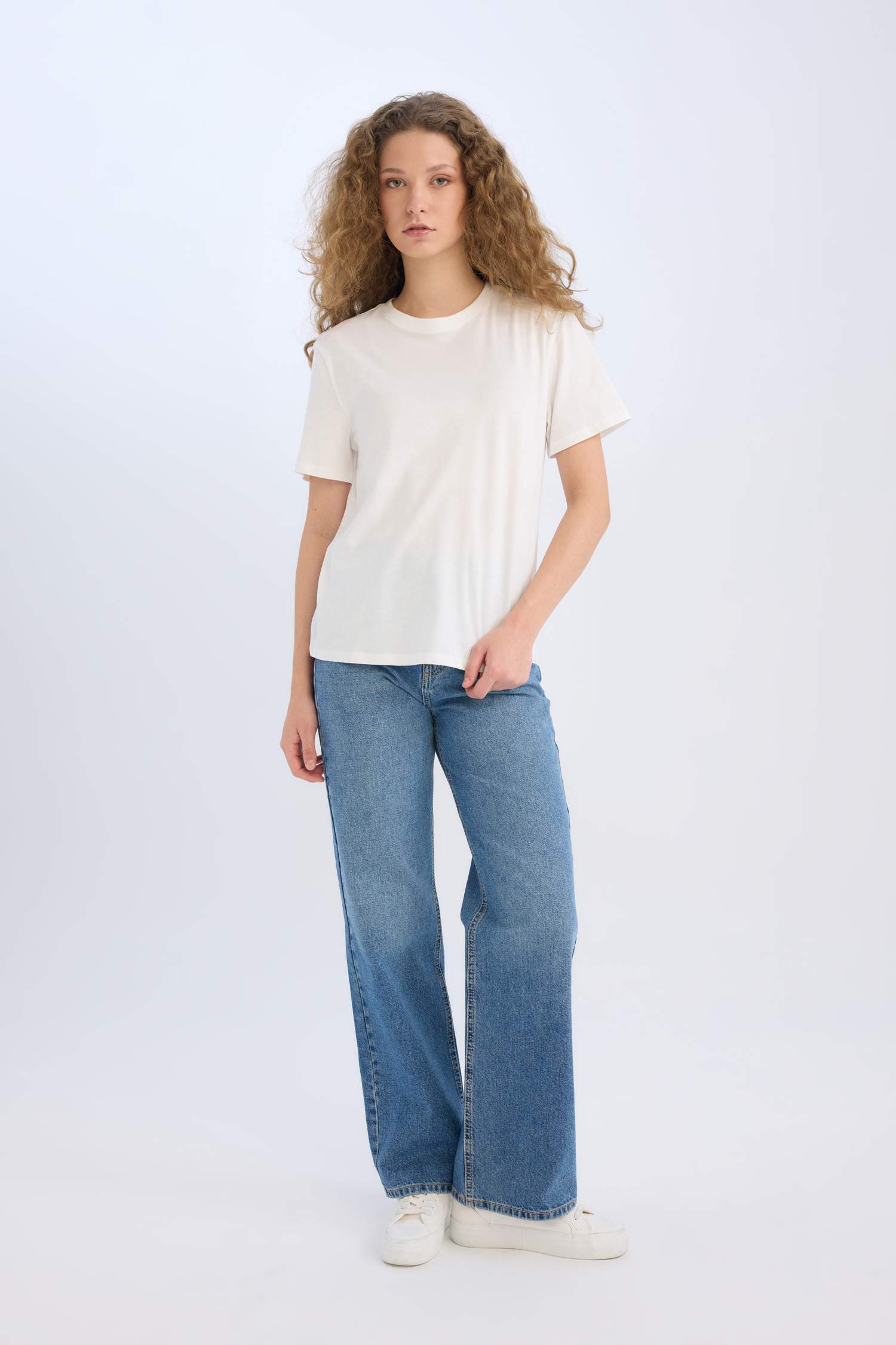 Regular Fit Crew Neck Short Sleeve T-Shirt