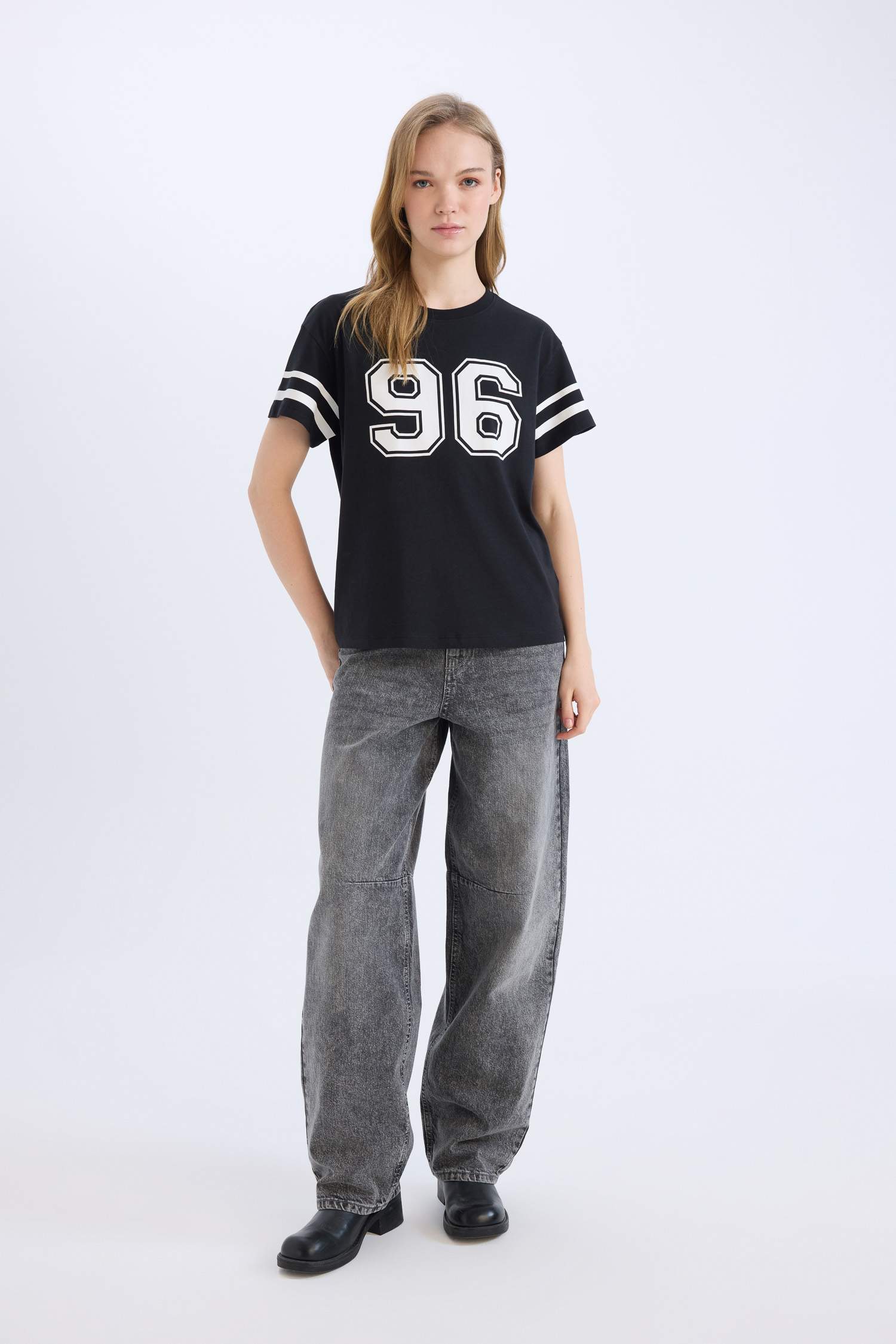 Regular Fit Bisiklet Yaka Baskılı Kısa Kollu Tişört