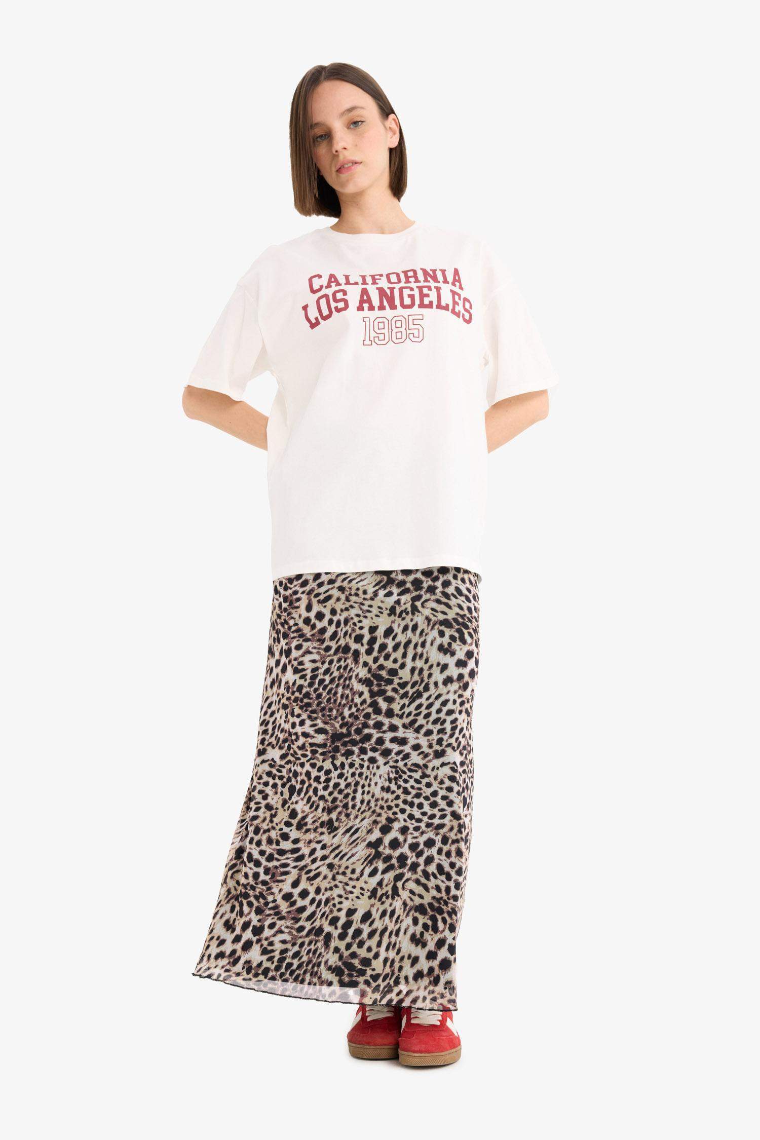 Oversize Fit Crew Neck Short Sleeve T-Shirt