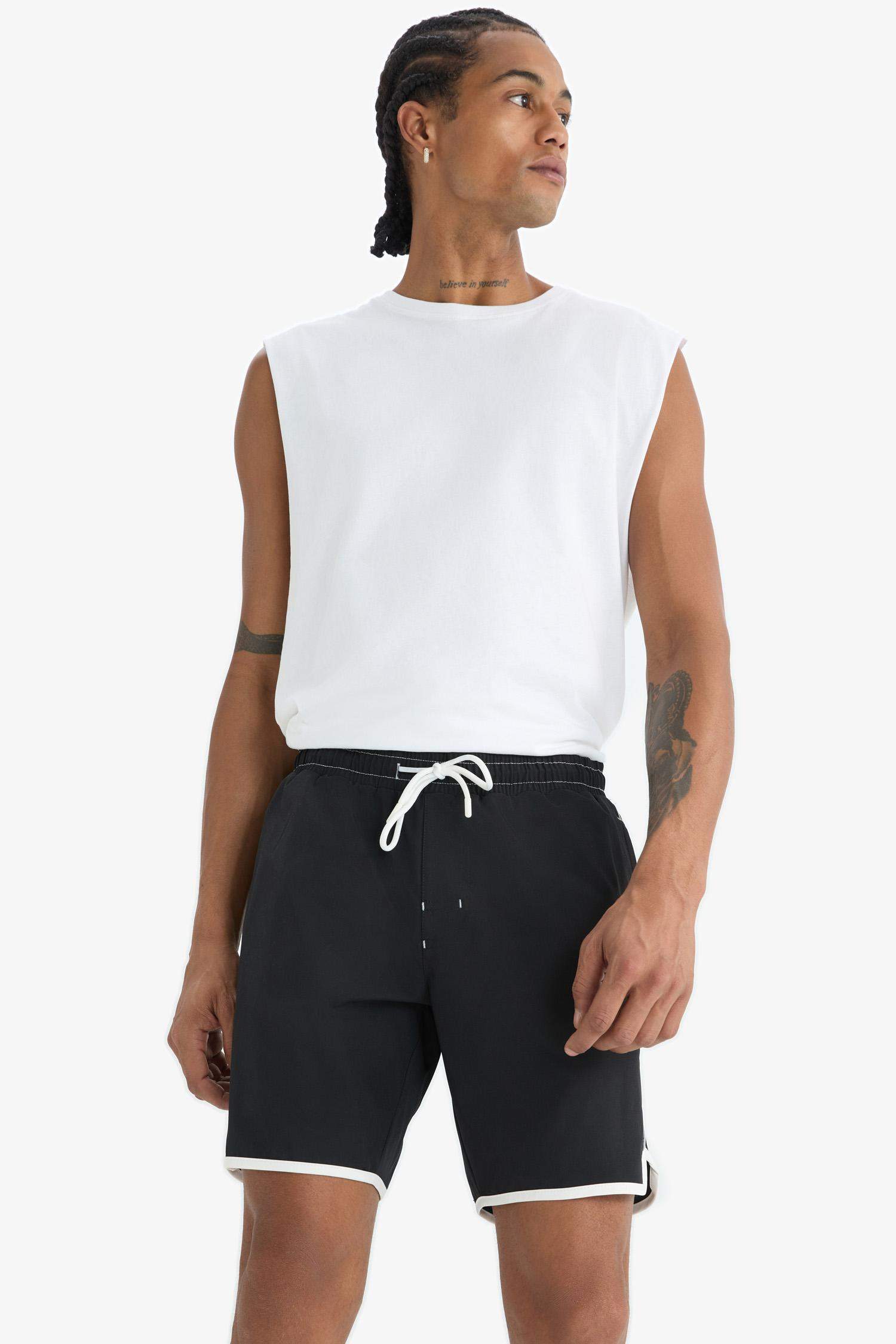 DeFactoFit Regular Fit Esnek Dokulu Kısa Boy Deniz Şortu