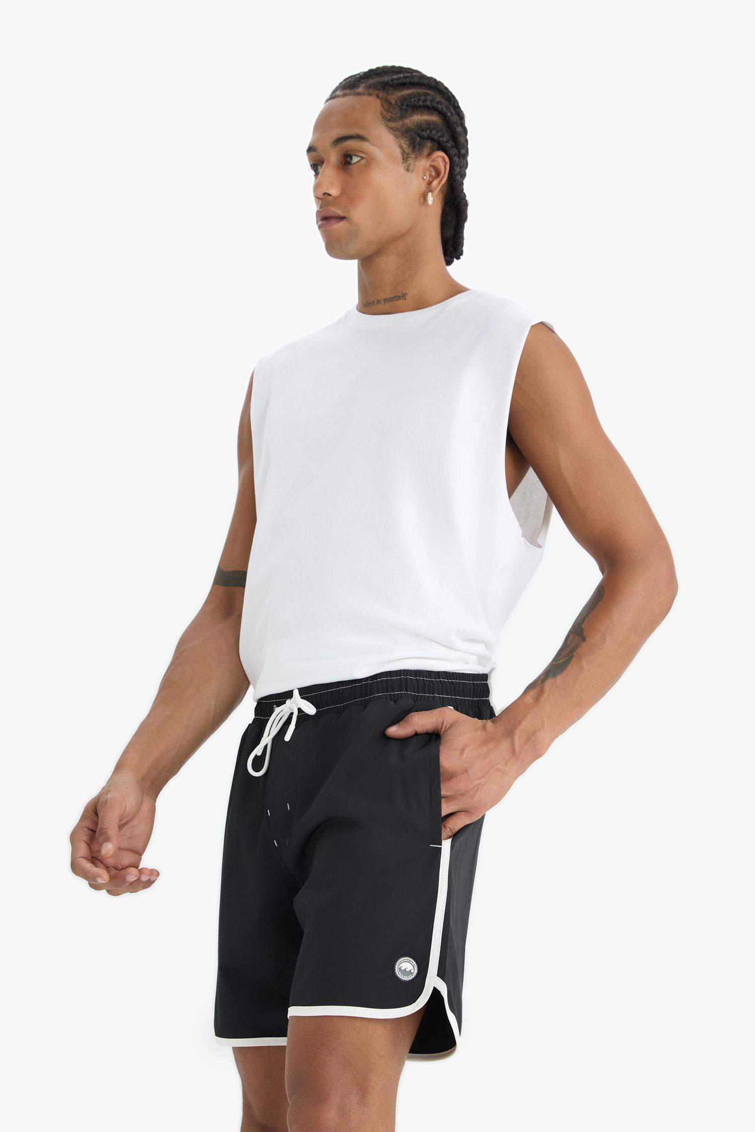 DeFactoFit Regular Fit Esnek Dokulu Kısa Boy Deniz Şortu