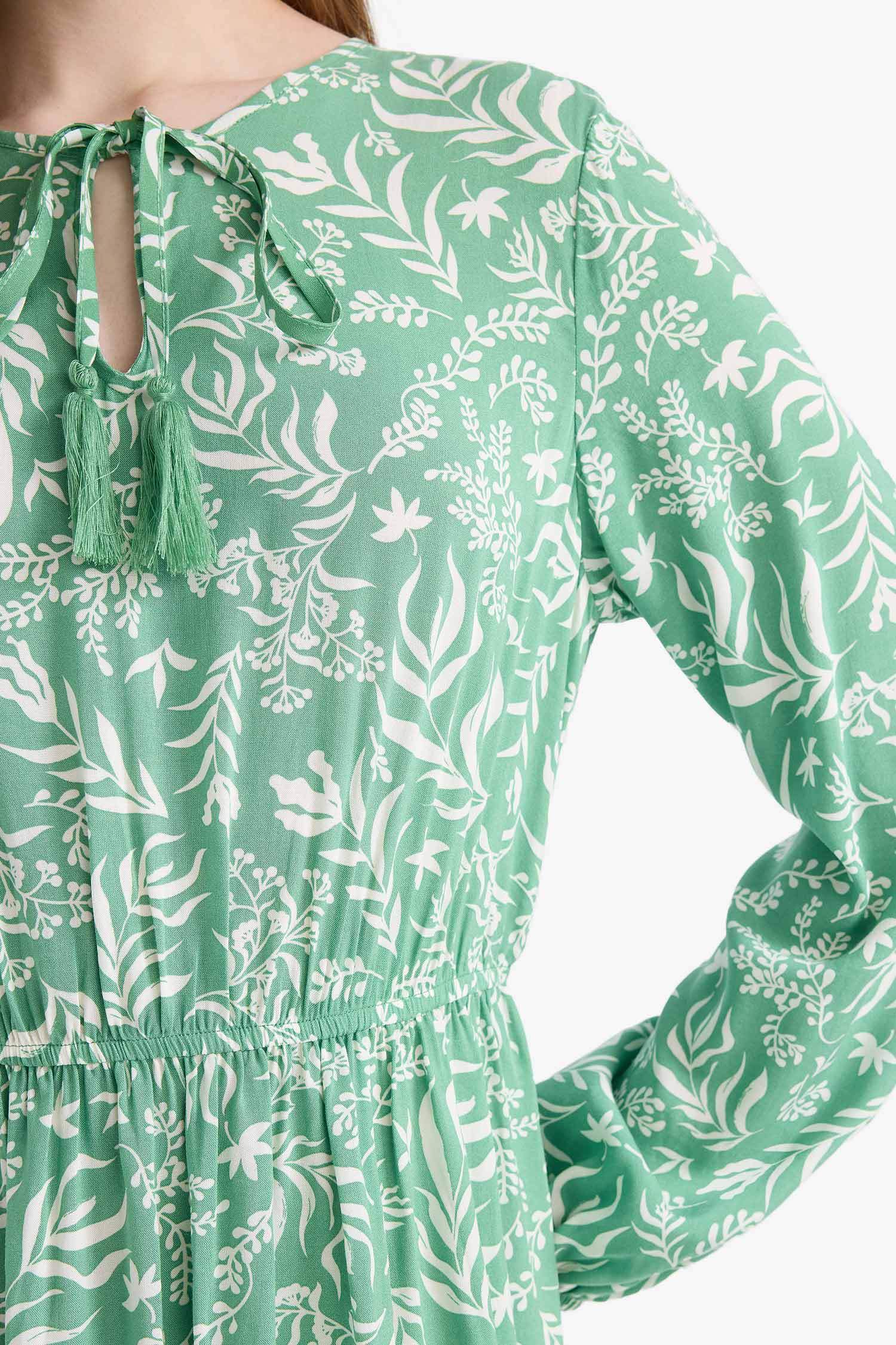 Bisiklet Yaka Desenli Viskon Uzun Kollu Maxi Elbise