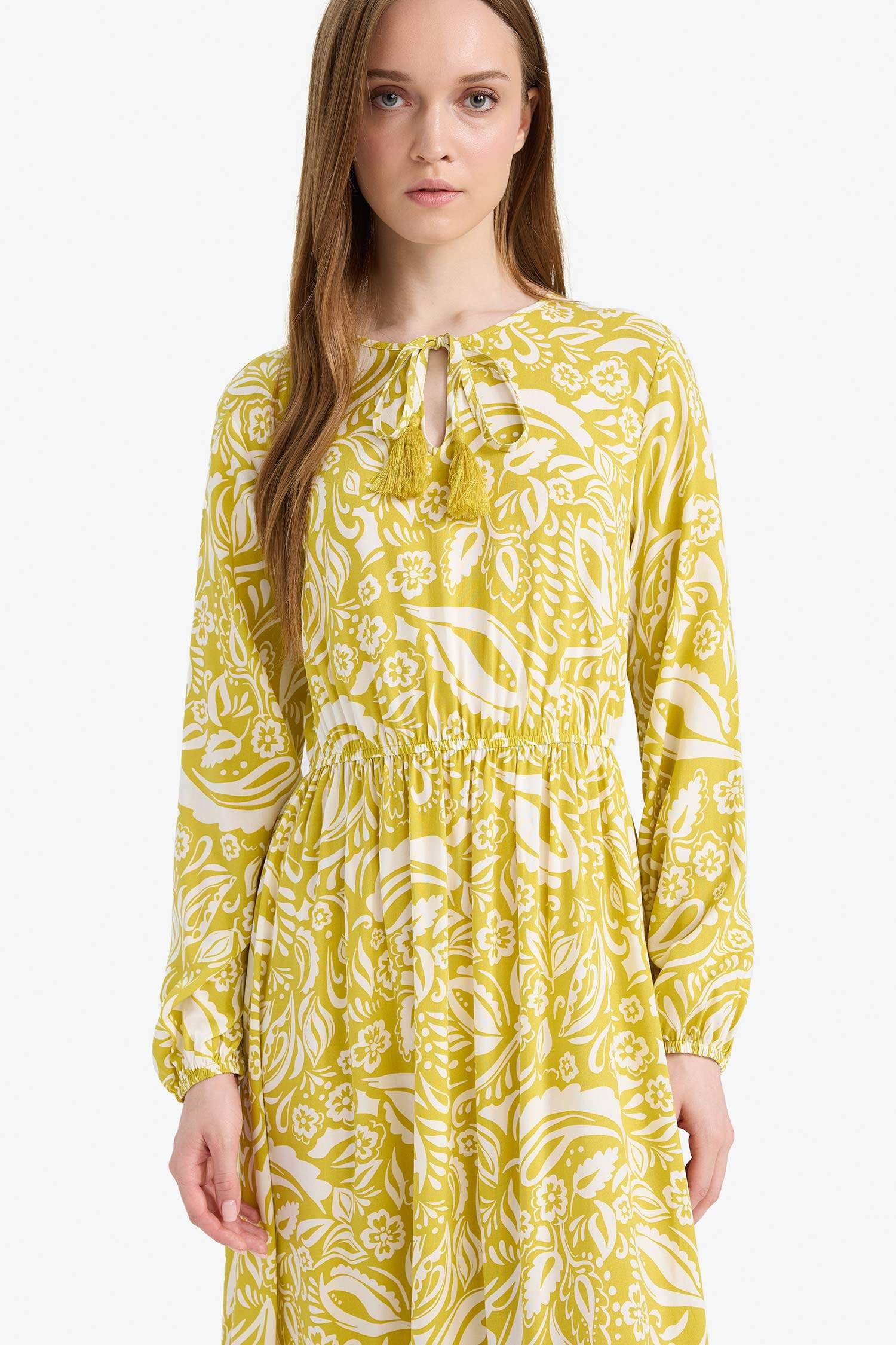 فستان طويل فيسكوز مطبوع بياخة مستديرة