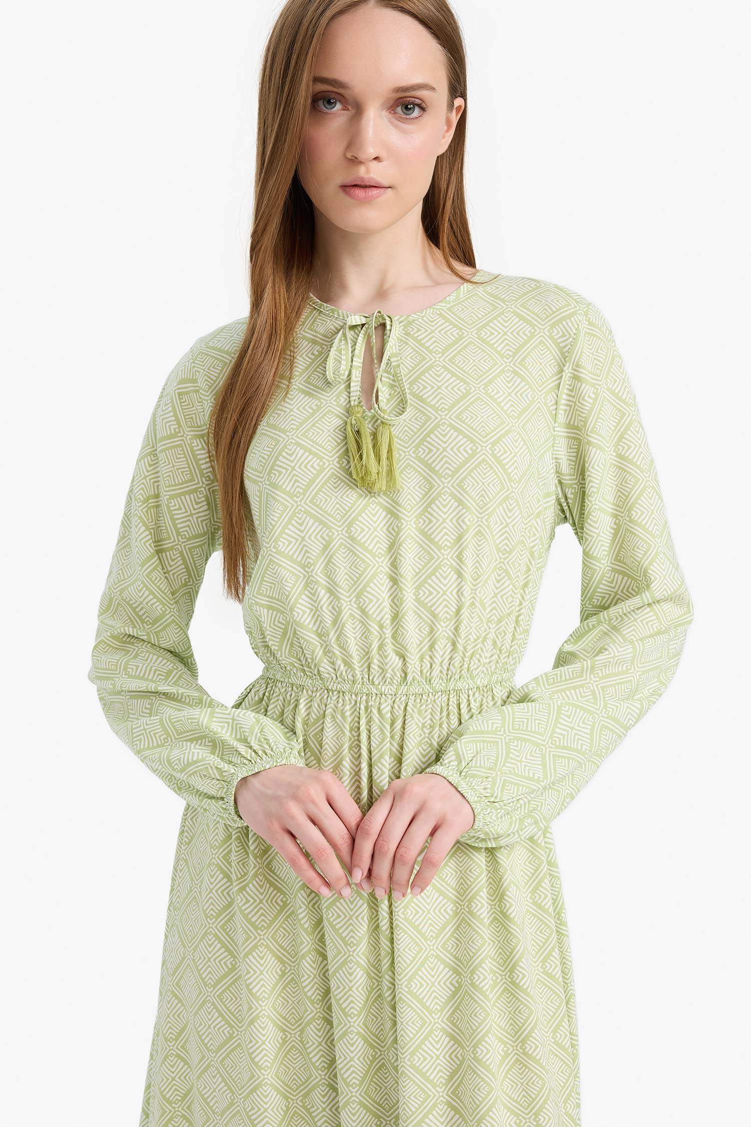 Bisiklet Yaka Desenli Viskon Uzun Kollu Maxi Elbise