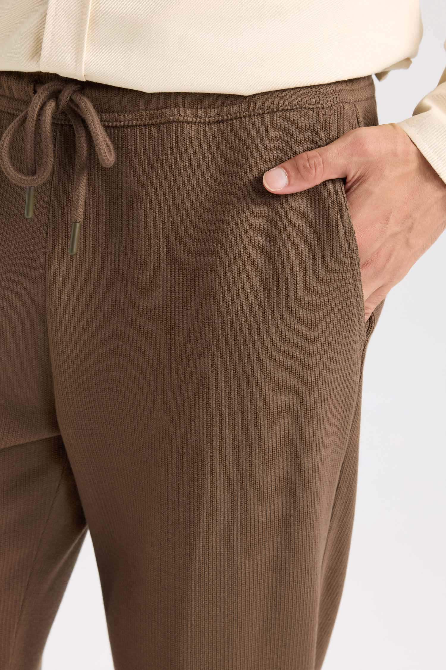 Regular Fit Eşofman Altı Beli Bağcıklı Cep Detaylı Düz Paça