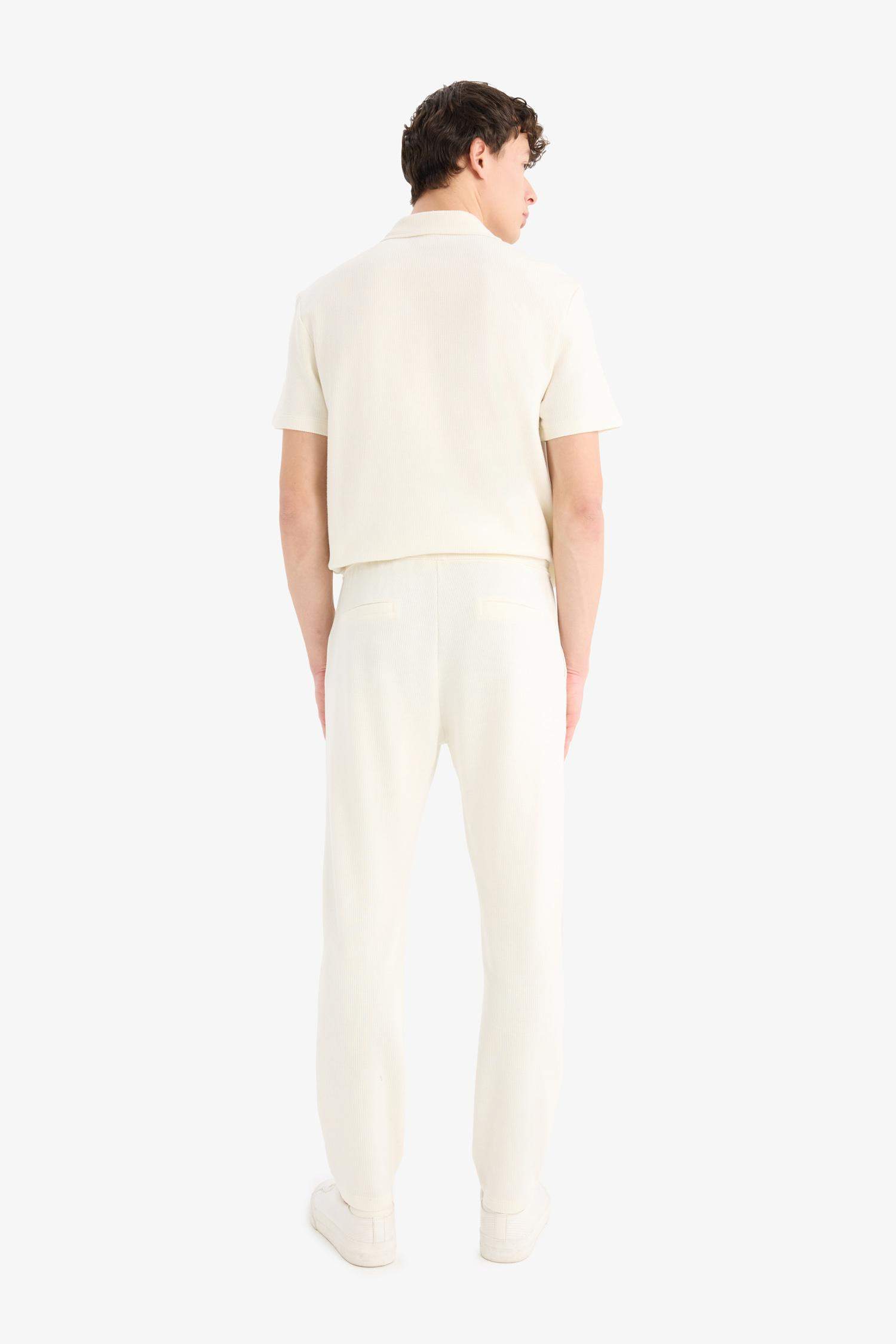 سروال عادي بجيوب و خصر مطاطي