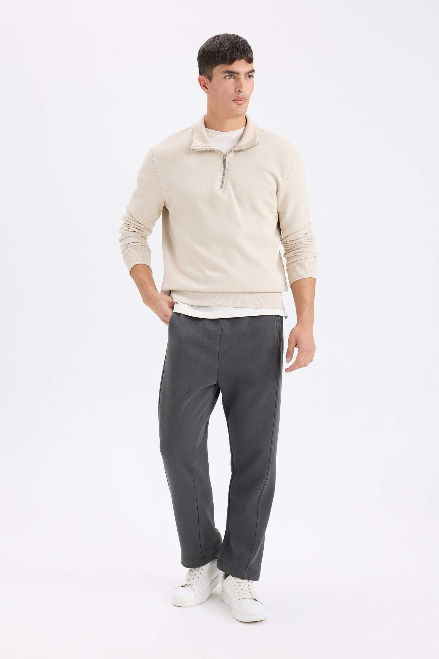 Regular Fit Elastic Waist Basic Straight Leg Sweatpants