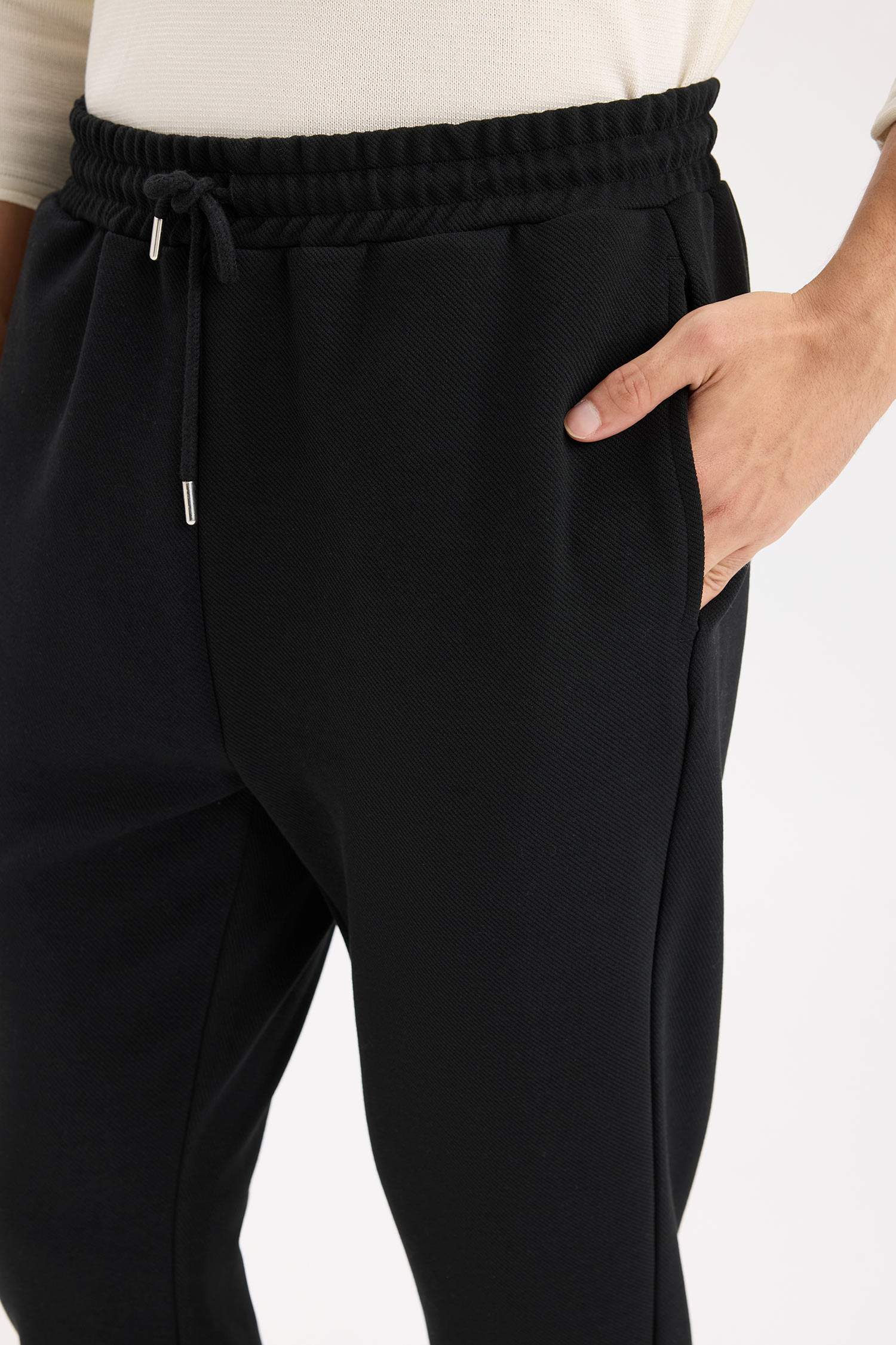 بنطلون سويت بانتس اسود رياضي تويل سليم فيت