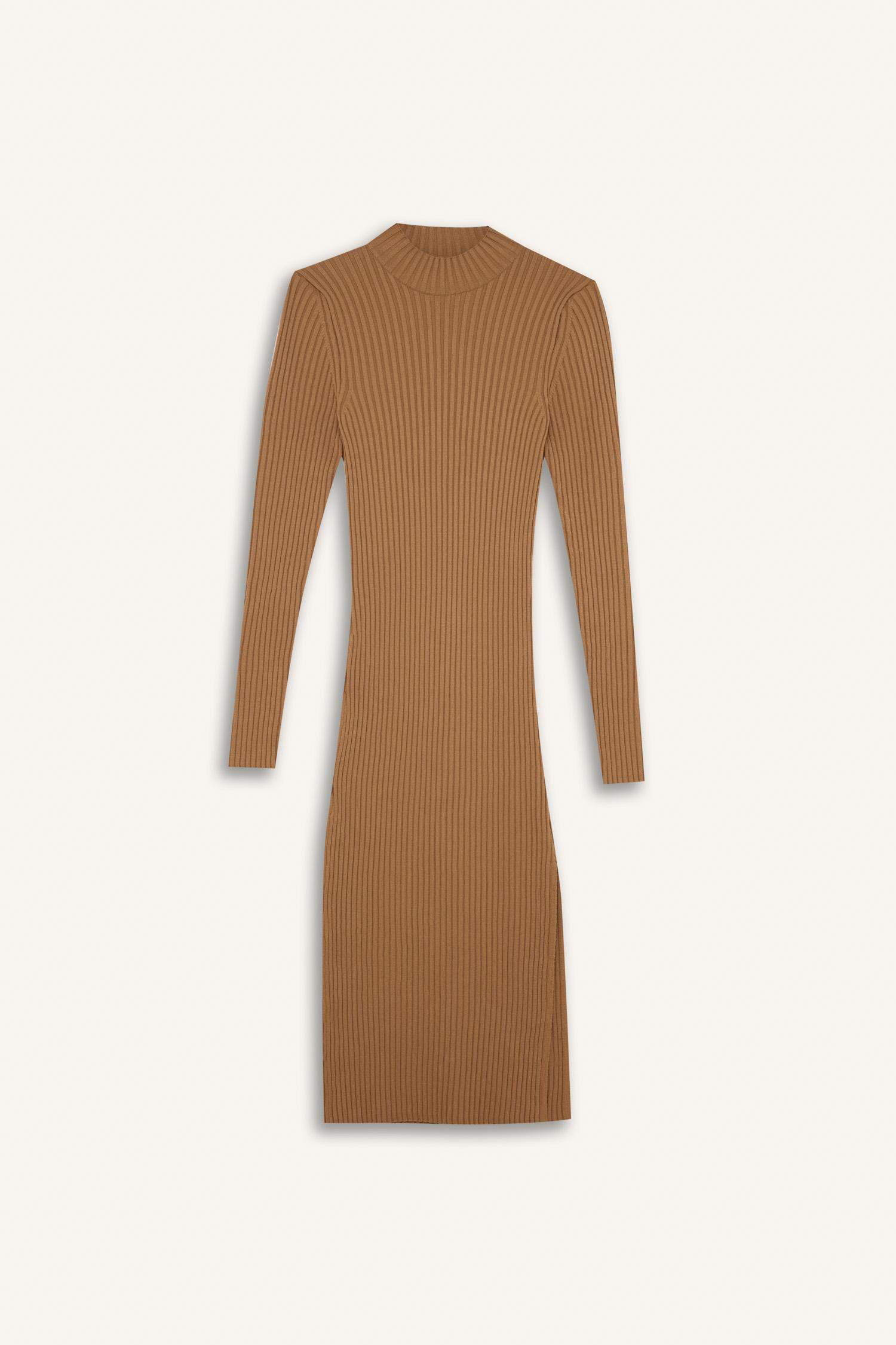 Fitted Vücudu Saran Yarım Balıkçı Yaka Basic Düz Uzun Kollu Triko Elbise